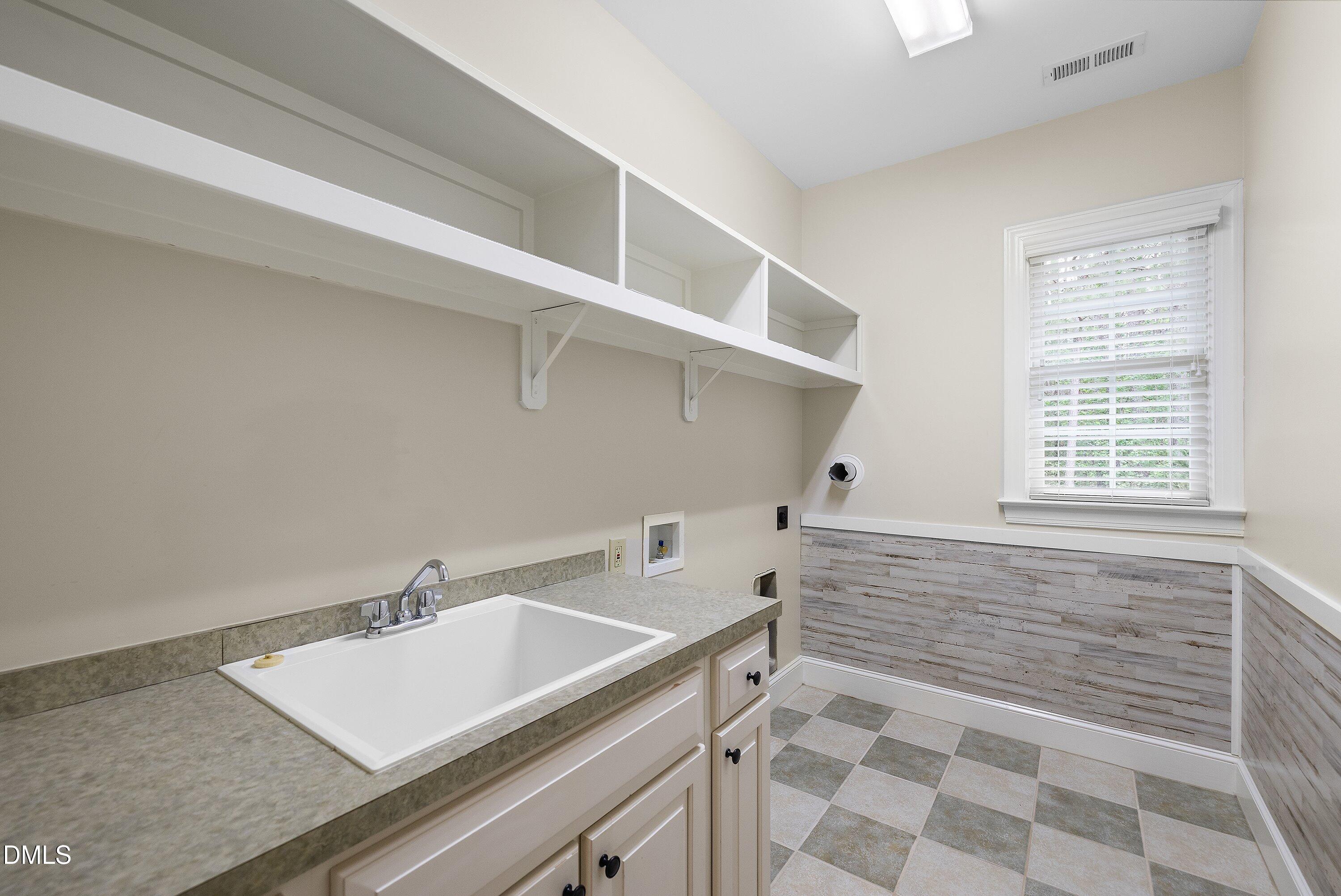 1005 Prairie Aster Court Property Photo 53