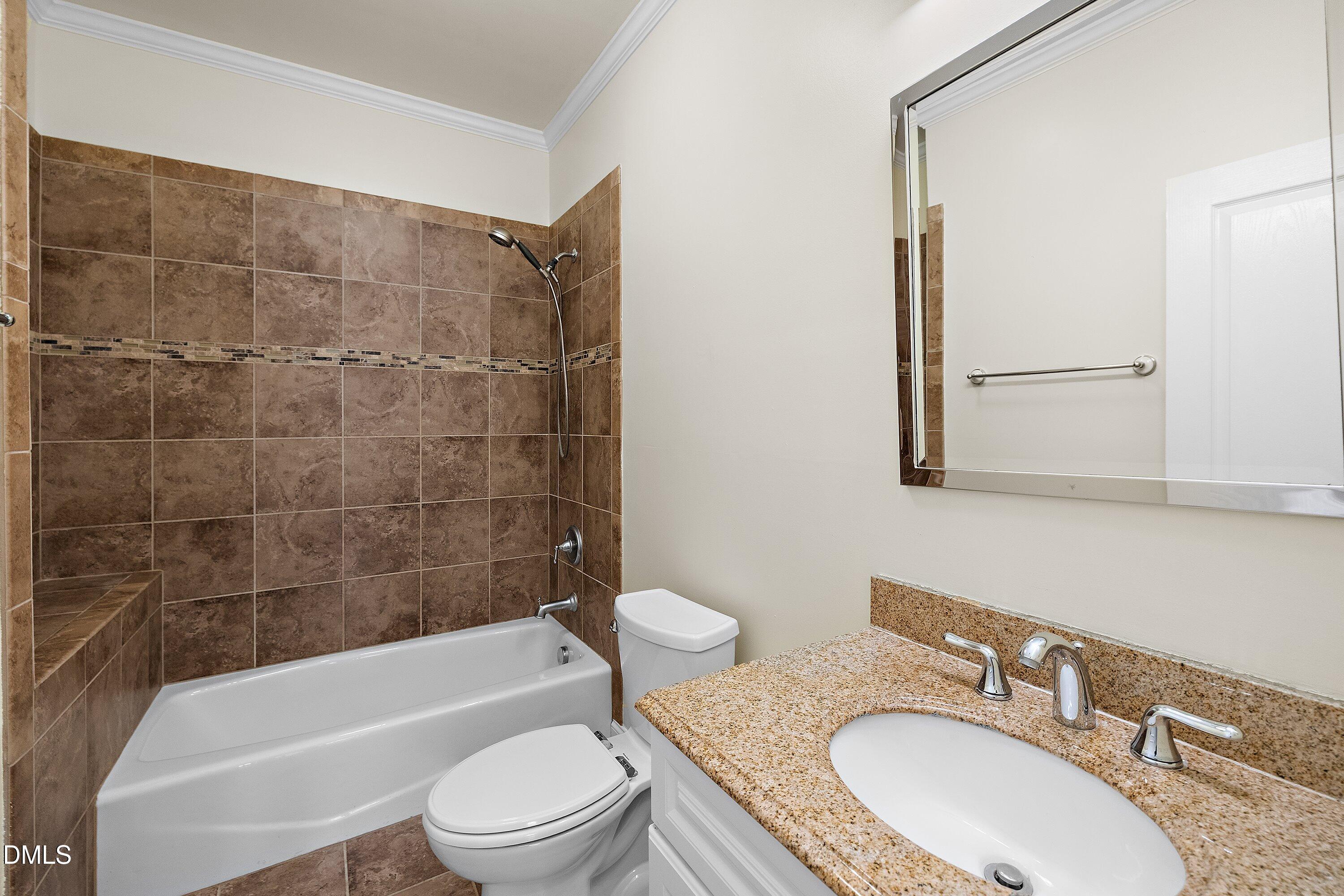 1005 Prairie Aster Court Property Photo 58