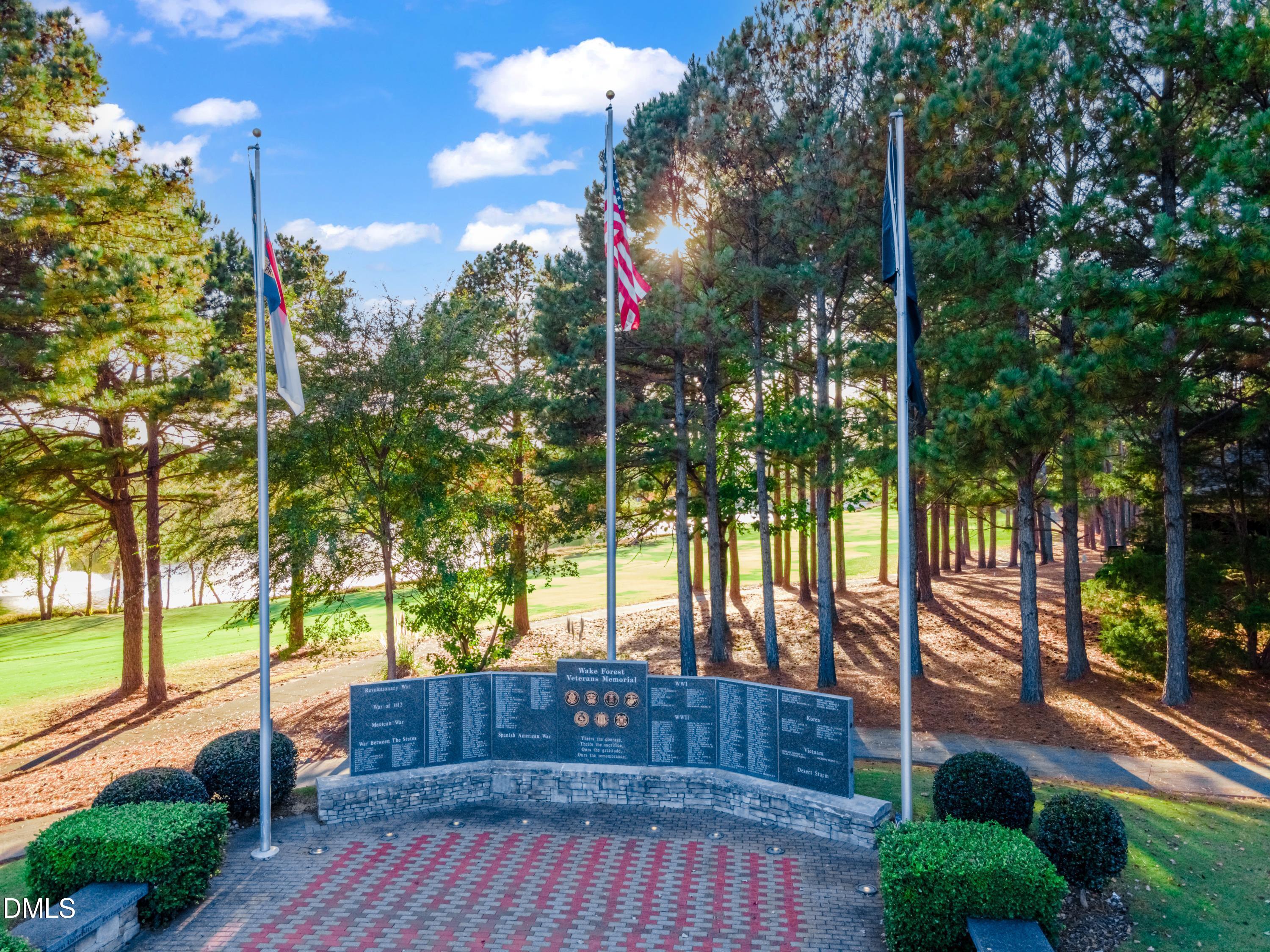 1005 Prairie Aster Court Property Photo 66