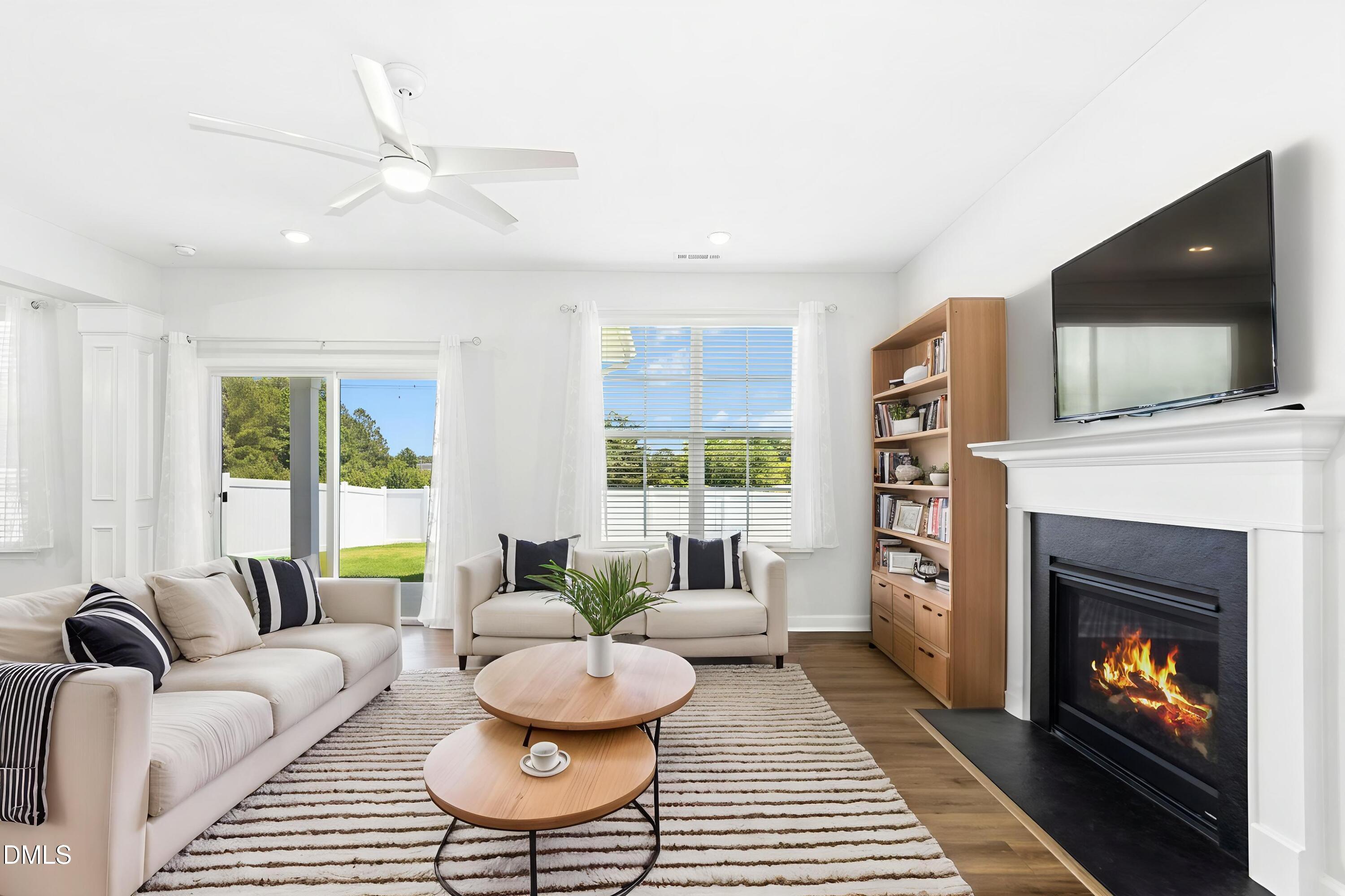 129 Nimble Way Property Photo 4