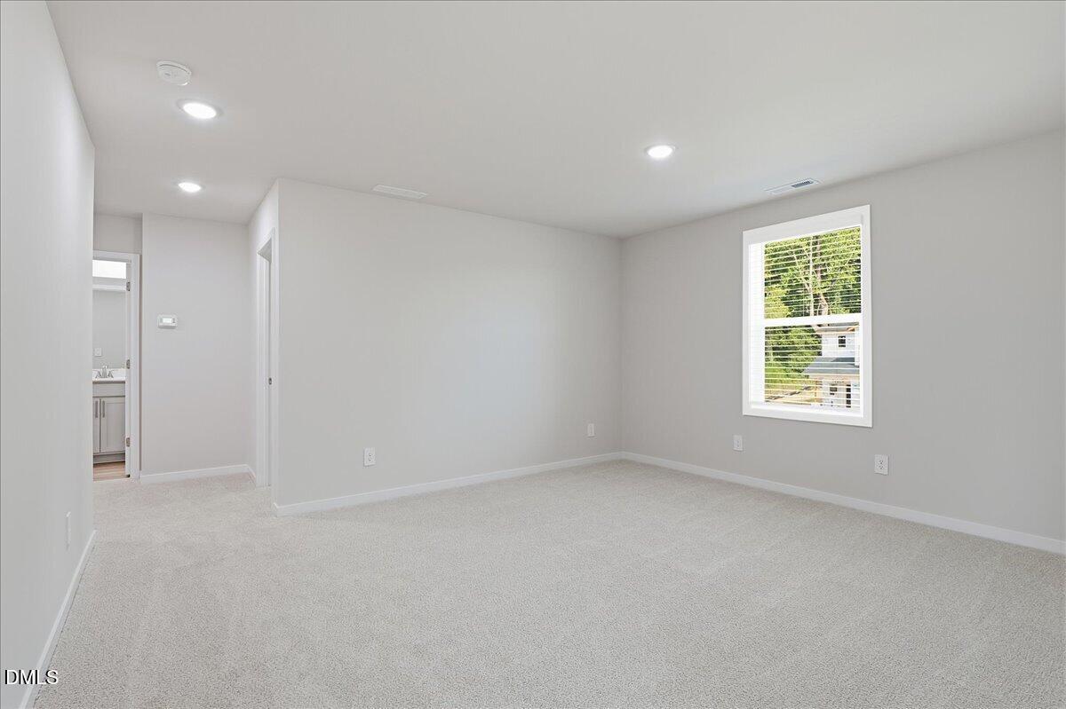 136 Beadwood Street Property Photo 20