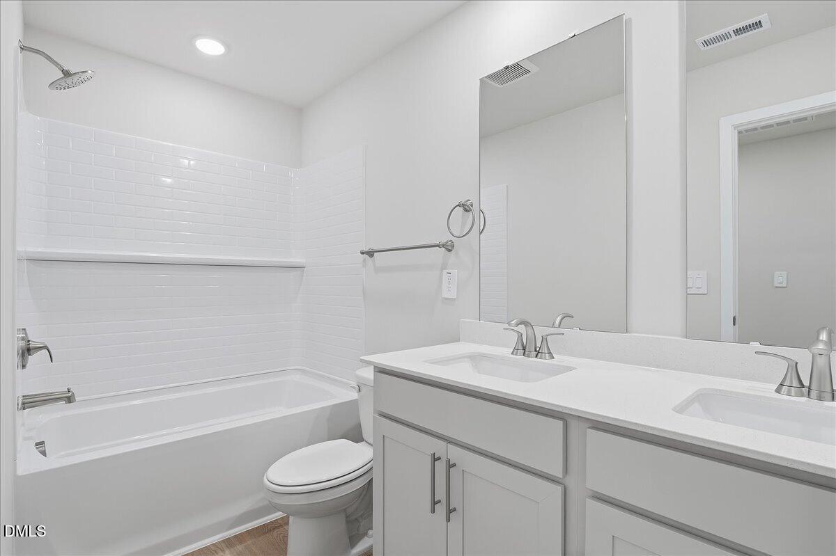 136 Beadwood Street Property Photo 35