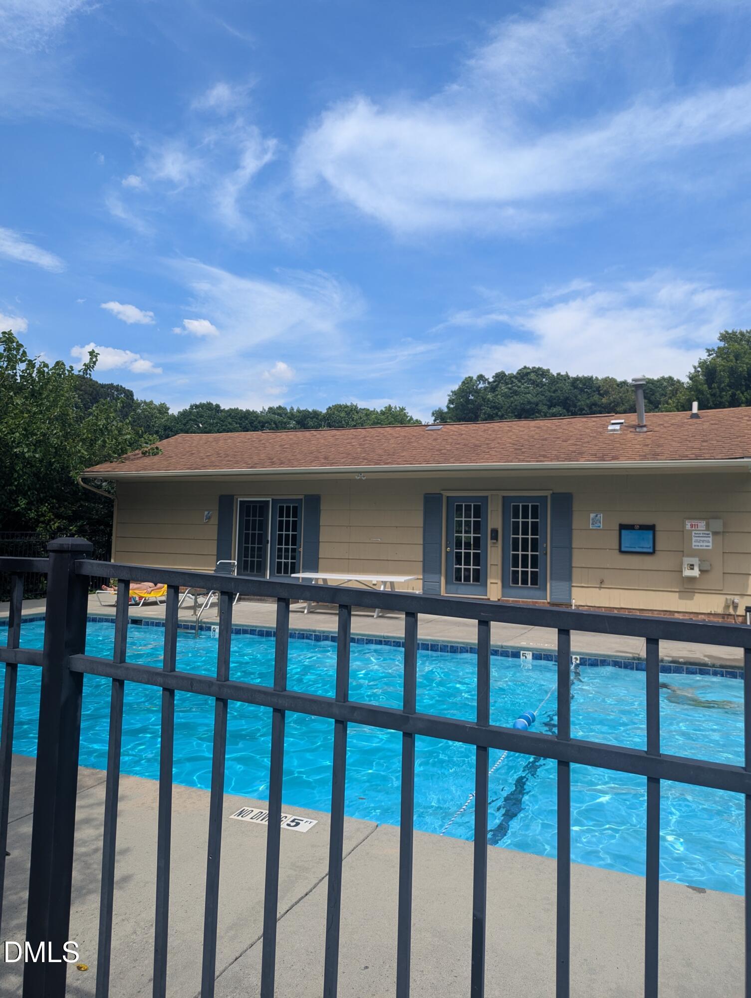 4810 Blue Bird Court E Property Photo 27