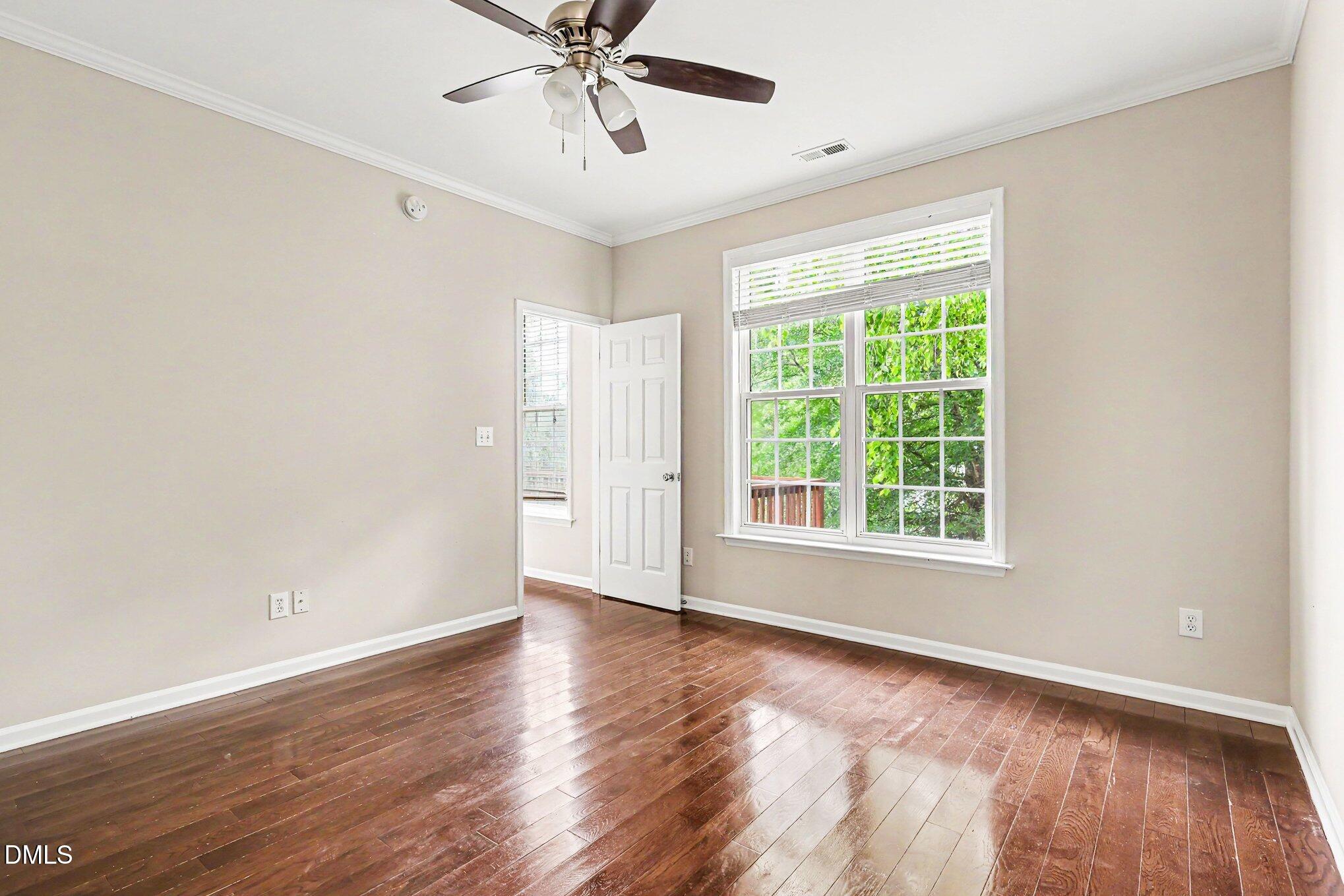 2389 Sapphire Valley Drive Property Photo 8