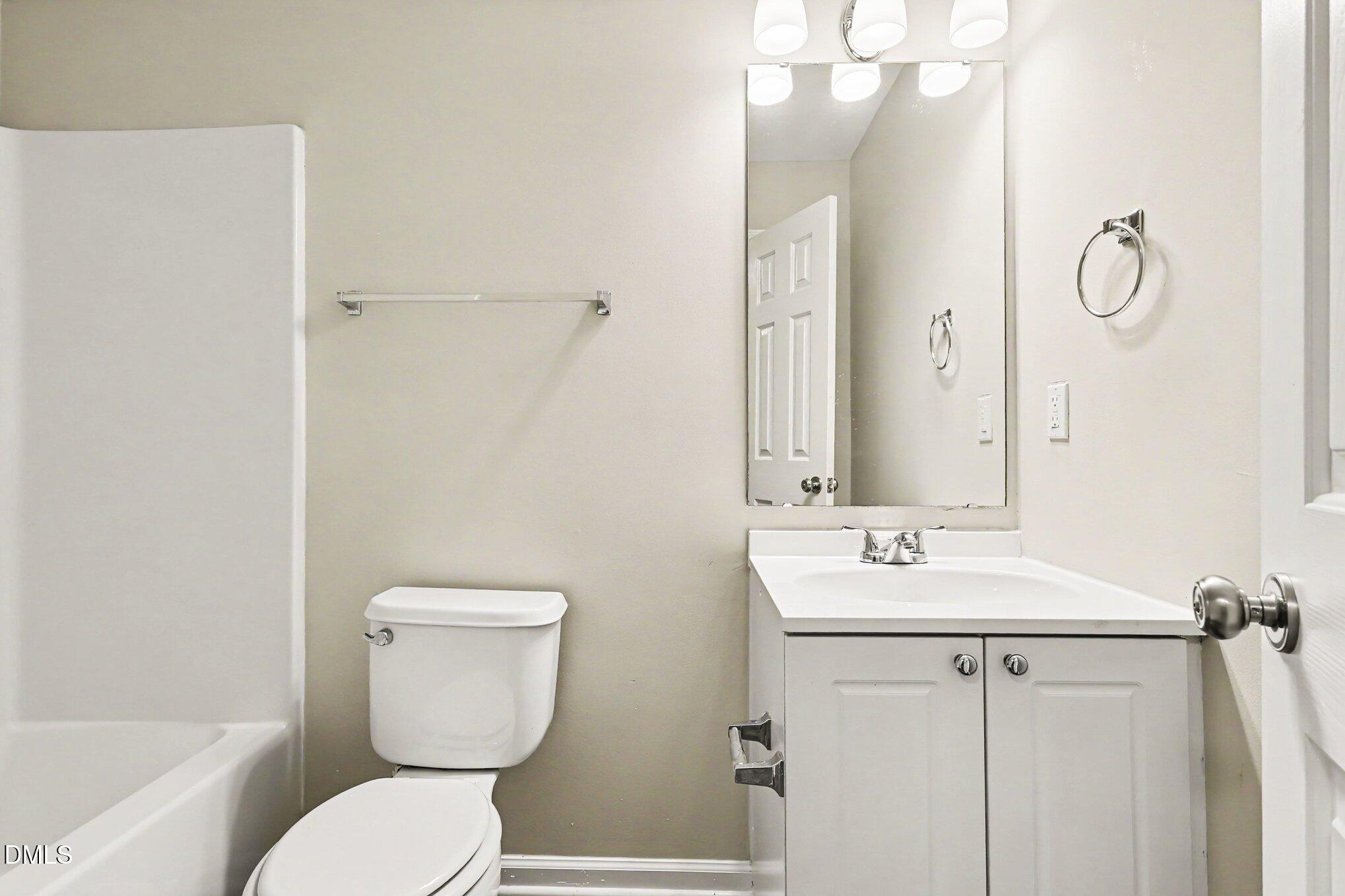 2389 Sapphire Valley Drive Property Photo 12