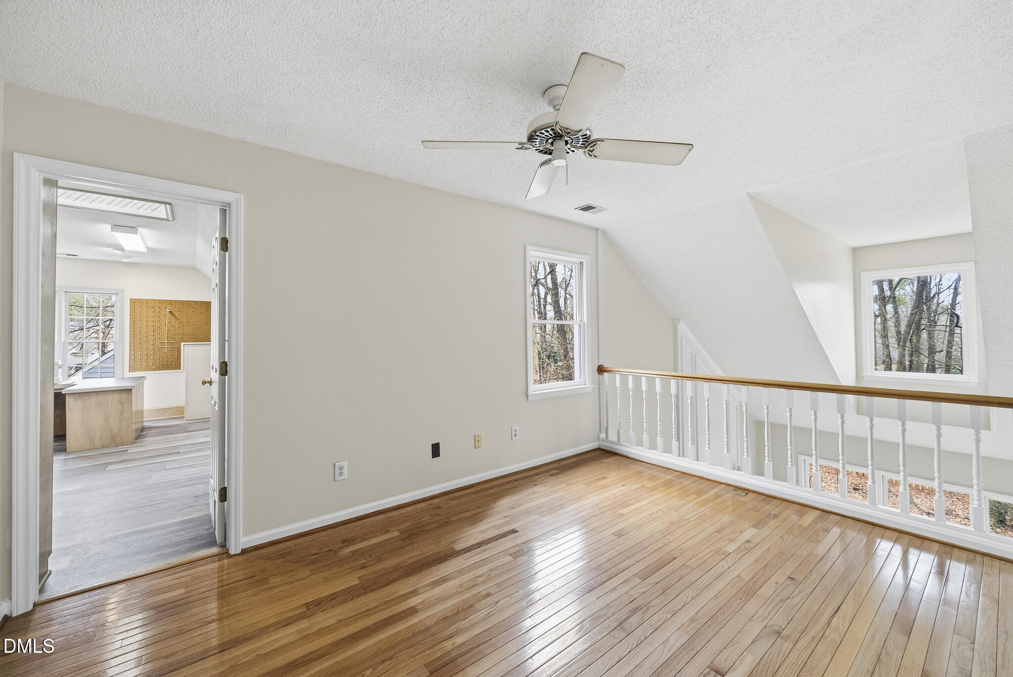 805 Beddingfield Drive Property Photo 28