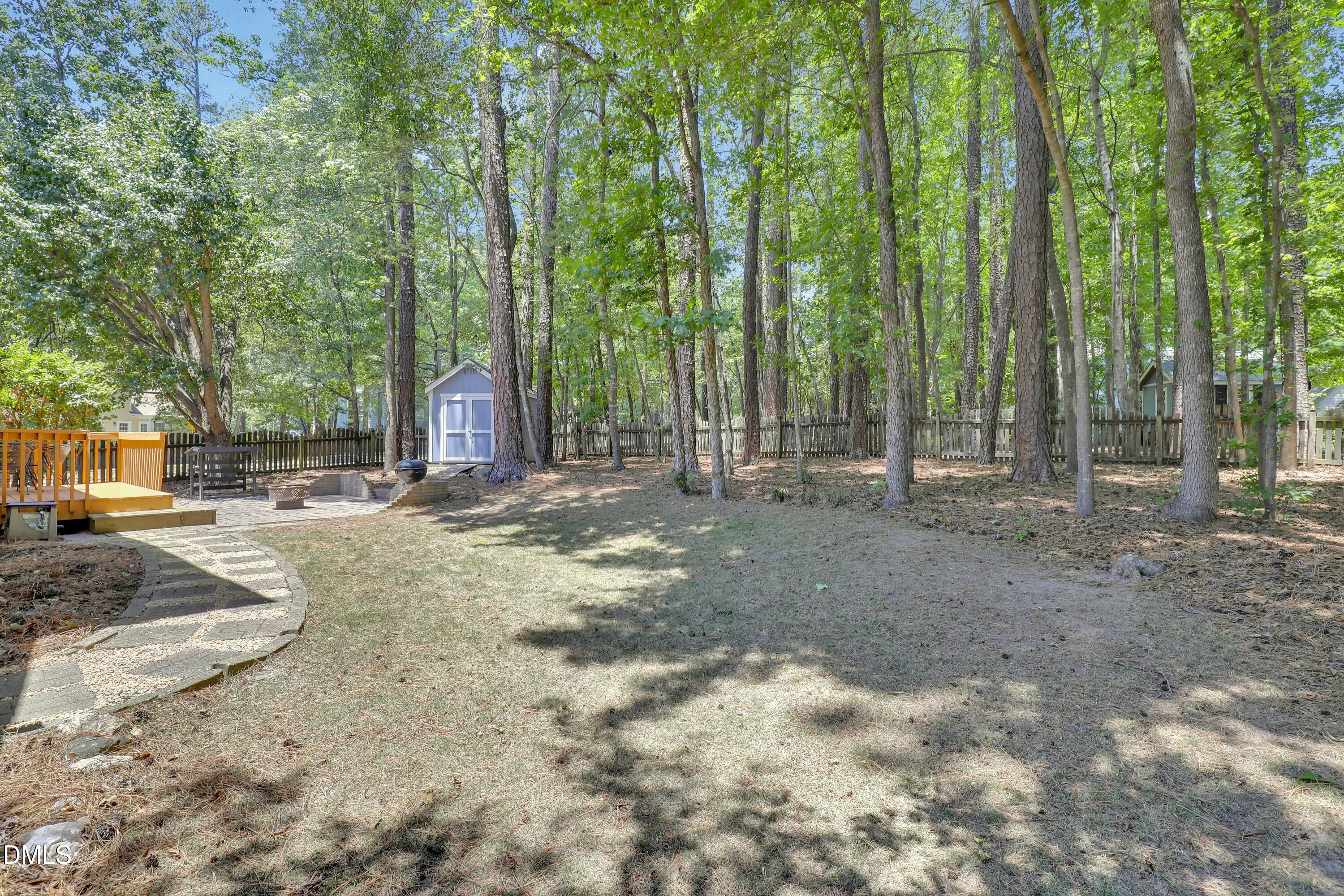 1024 Beddingfield Drive Property Photo 24