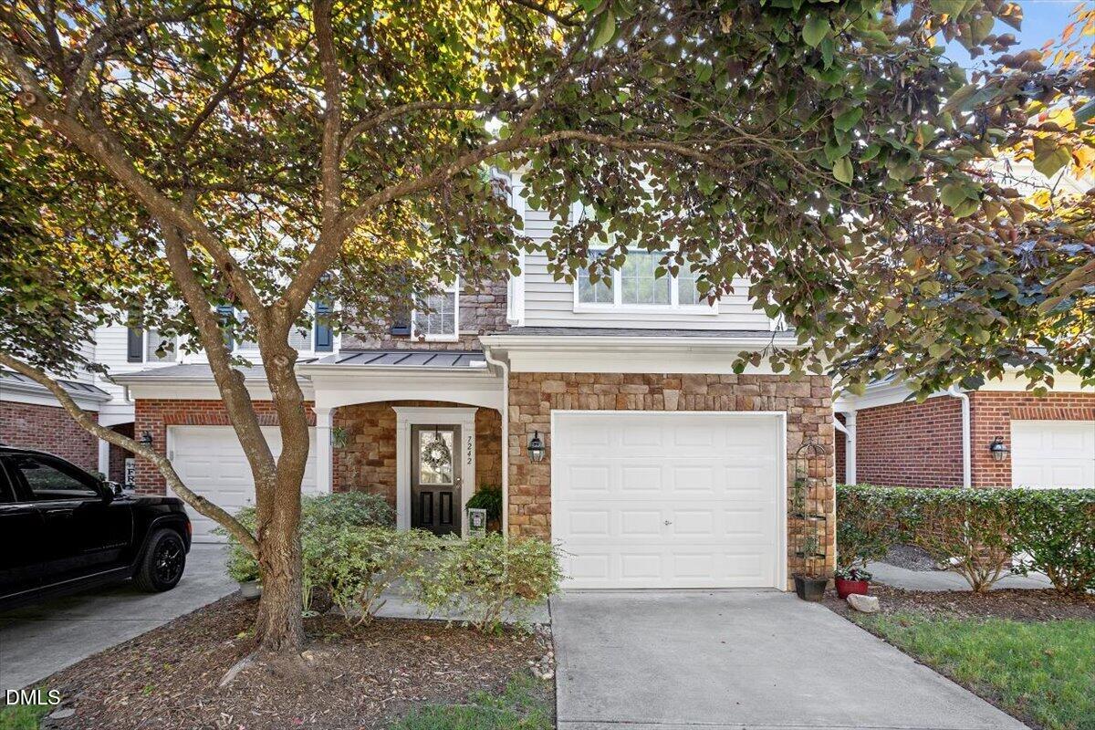 7242 Racine Way Property Photo 1