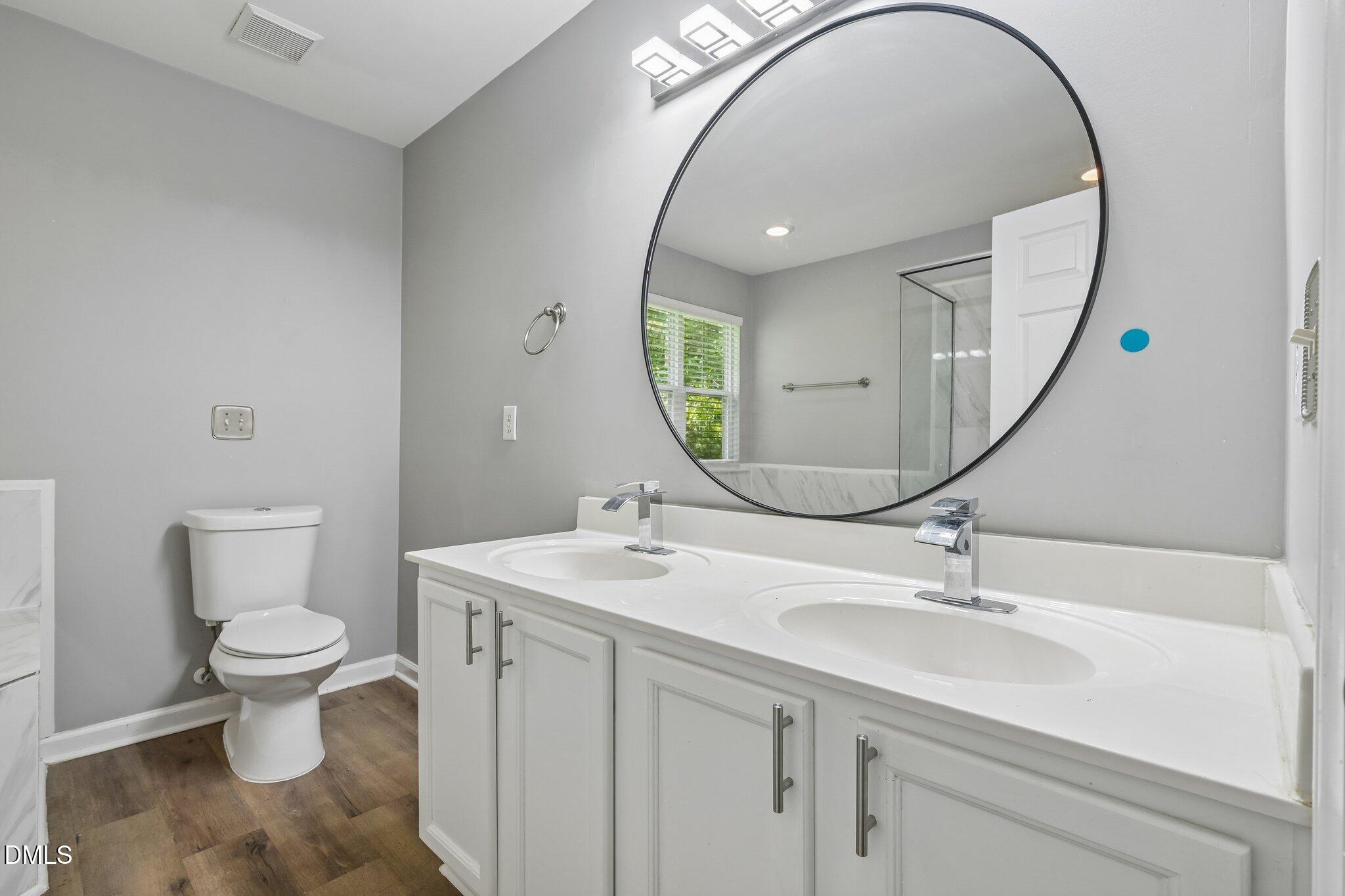 11822 Canemount Street Property Photo 17