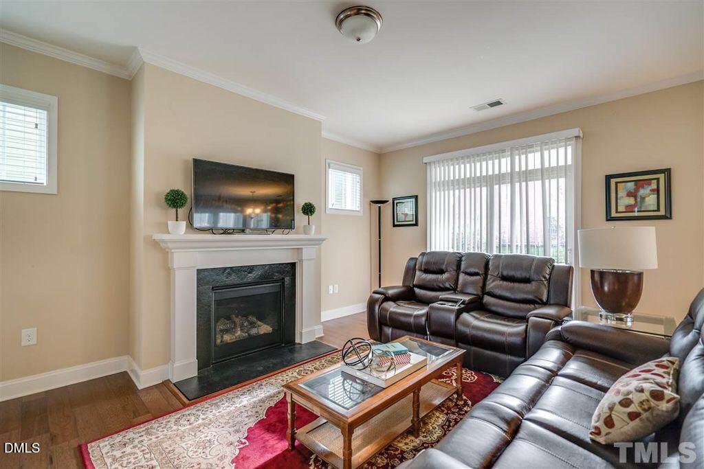 1114 Oatney Ridge Lane Property Photo 5