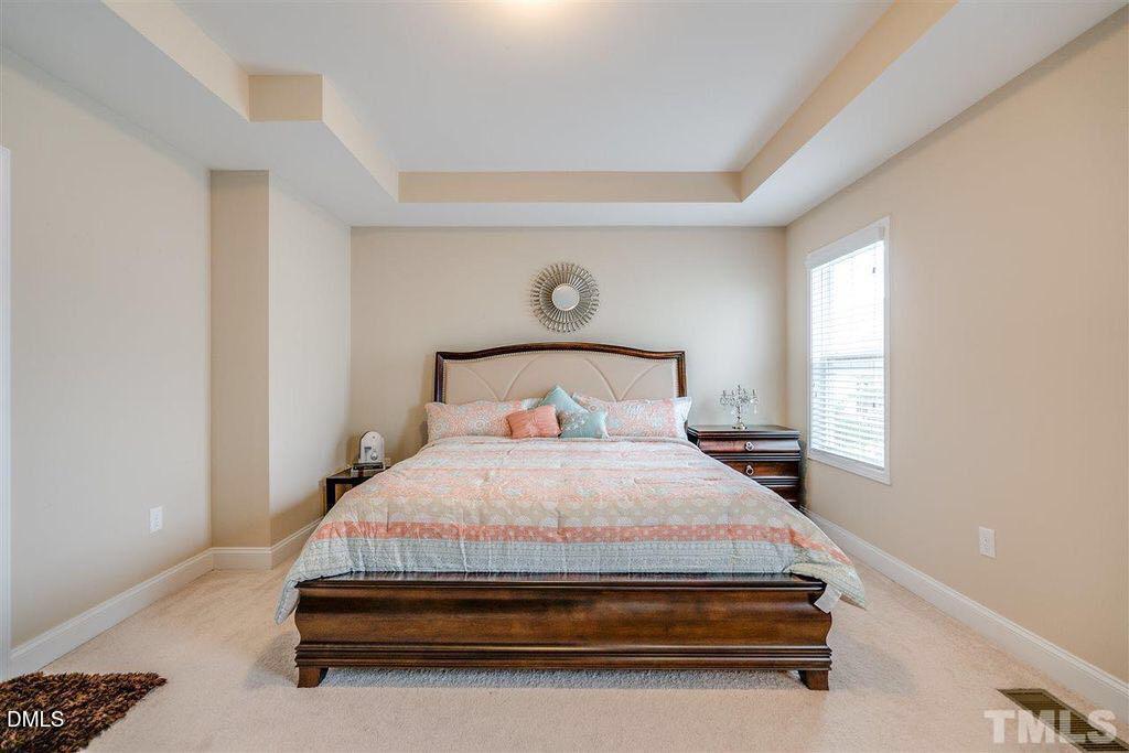 1114 Oatney Ridge Lane Property Photo 8