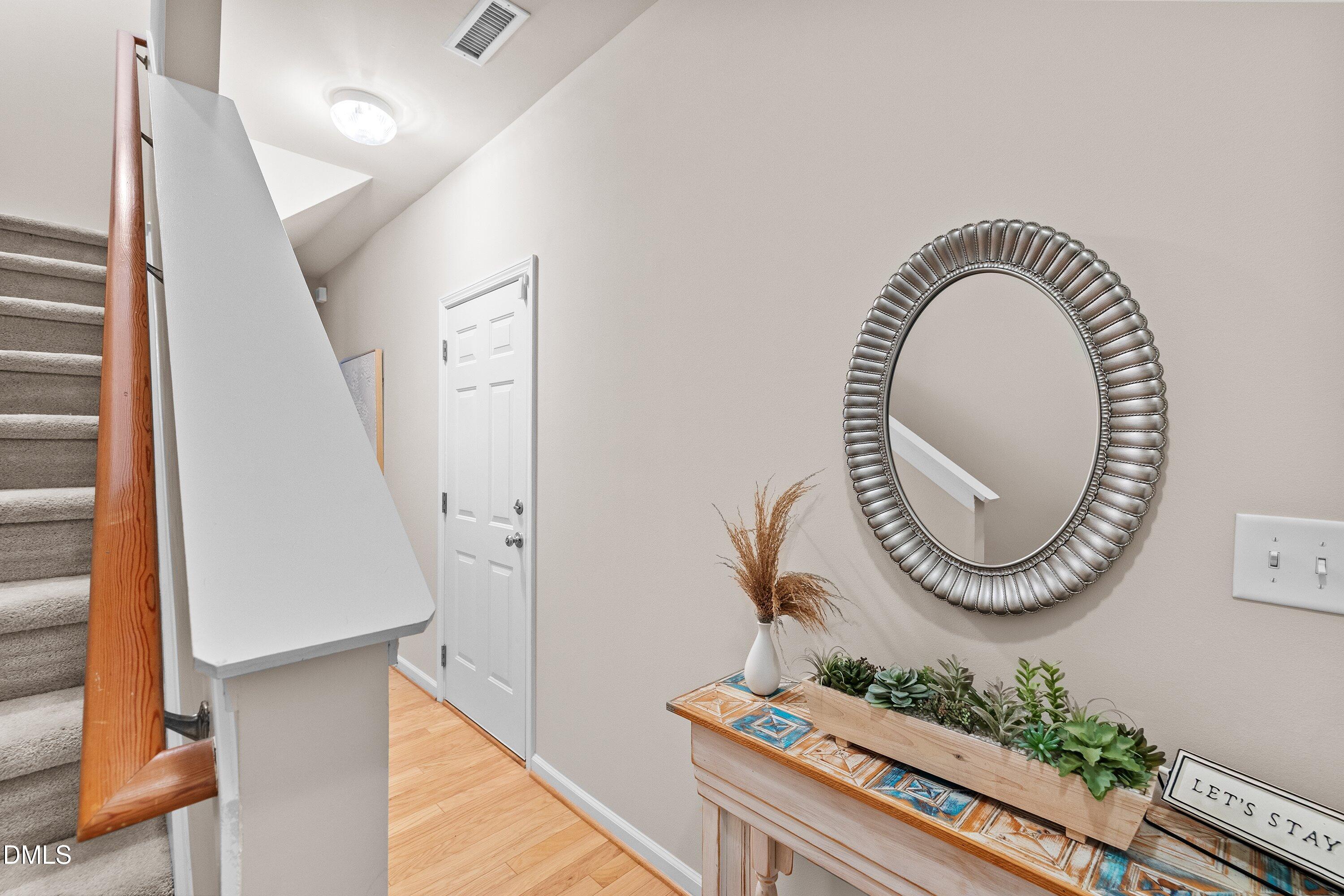 2728 Wyntercrest Lane Property Photo 4