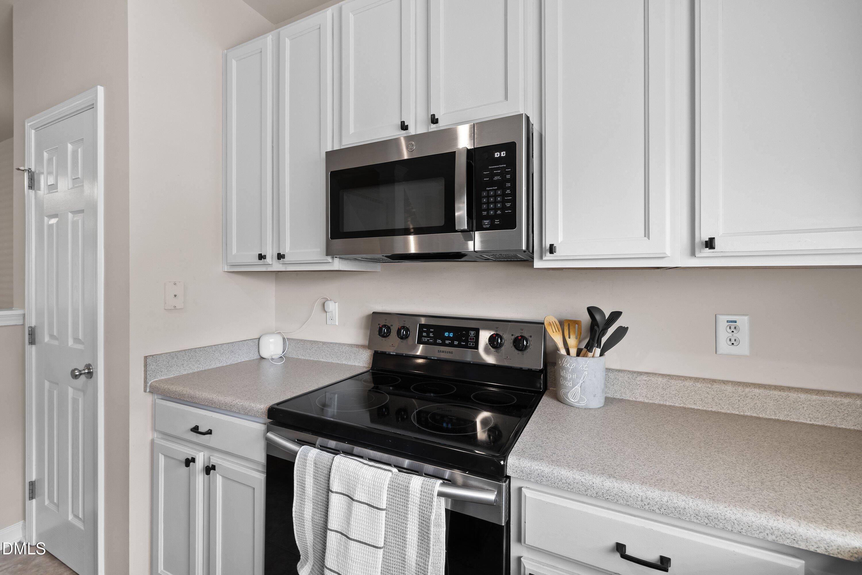 2728 Wyntercrest Lane Property Photo 11