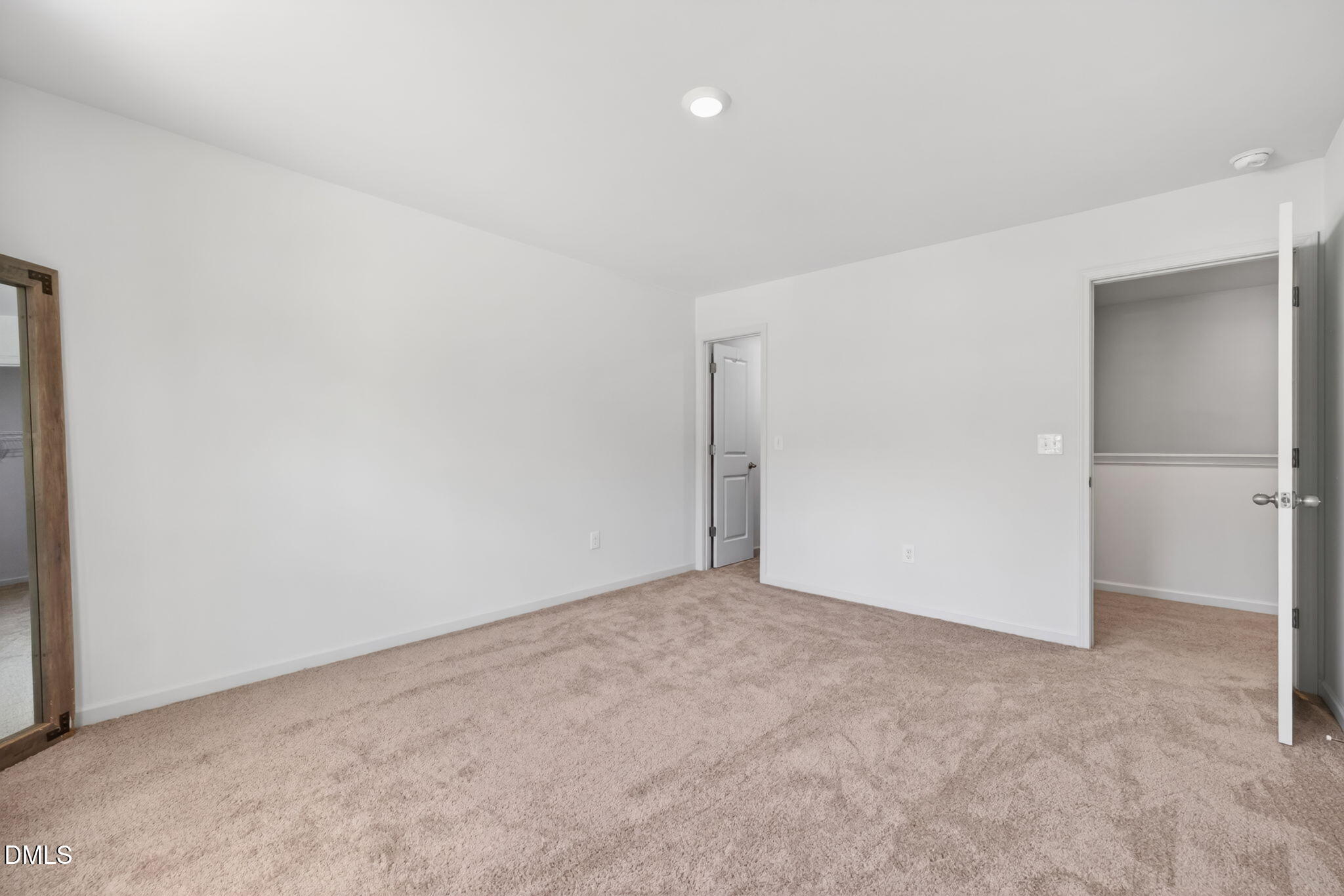 159 Weatherstone Lane Property Photo 25