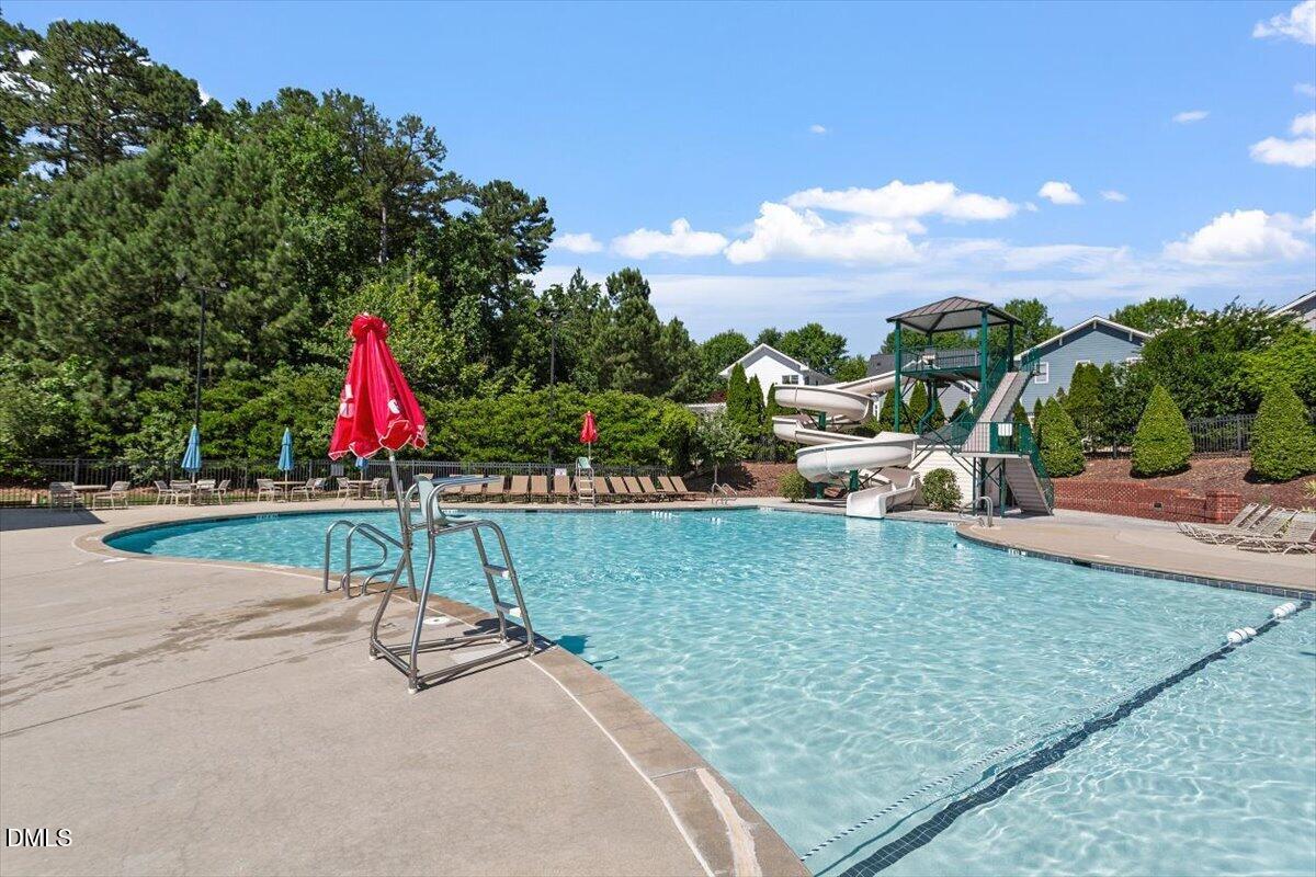2203 Bouncy Day Court Property Photo 14