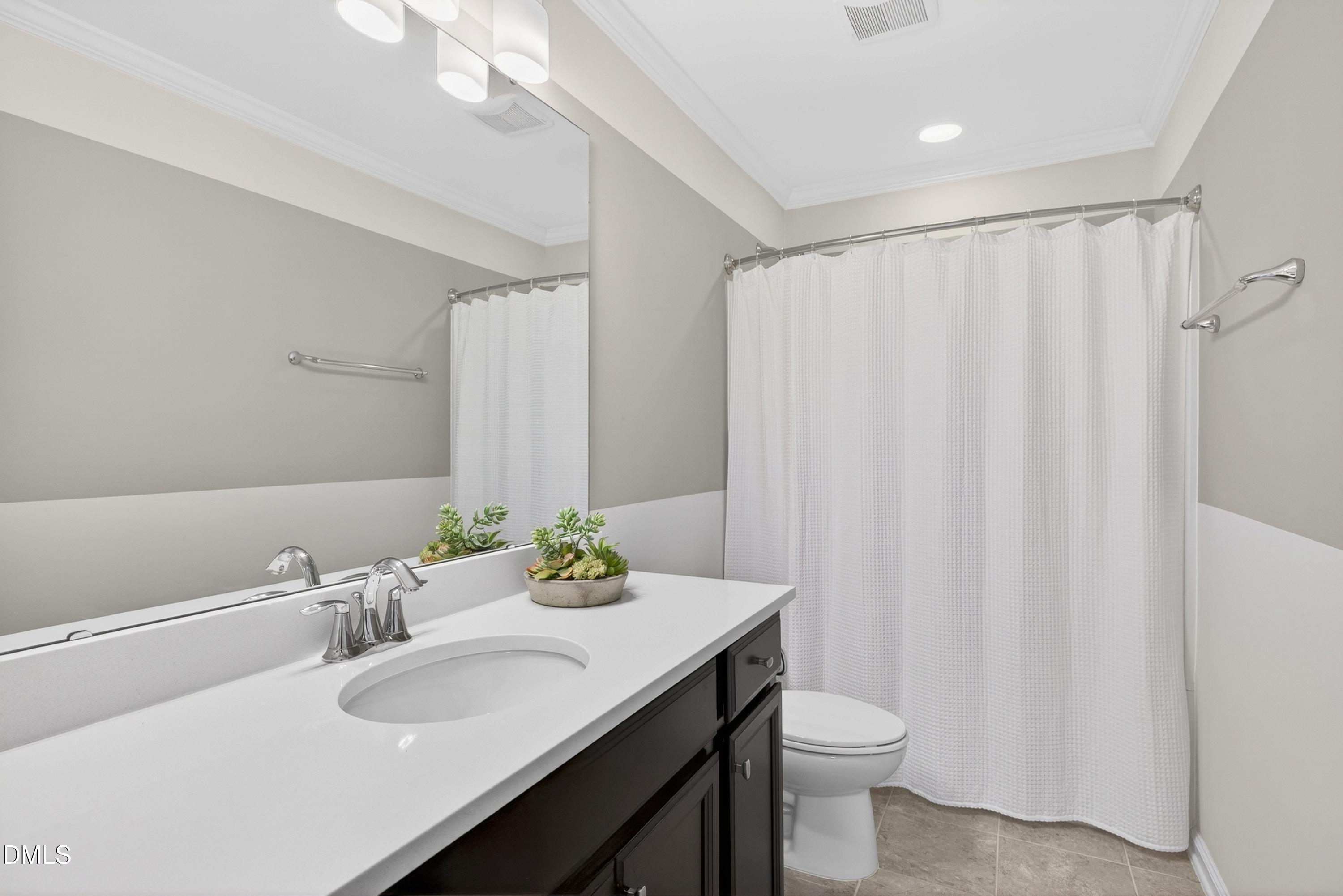 535 Methven Grove Drive Property Photo 26
