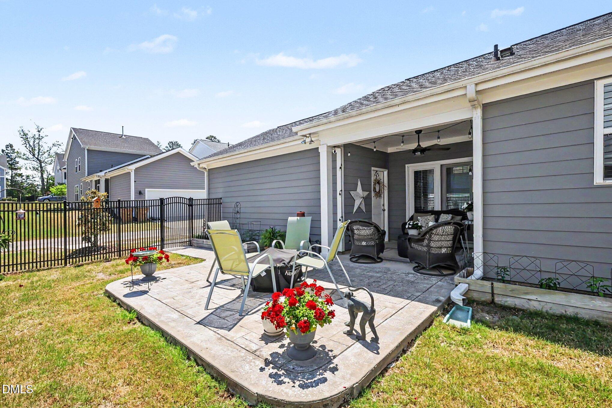 8932 Kitchin Farms Way Property Photo 23