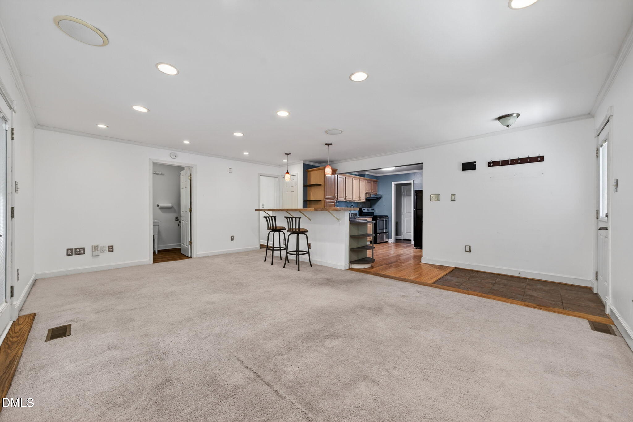 500 N King Charles Road Property Photo 13