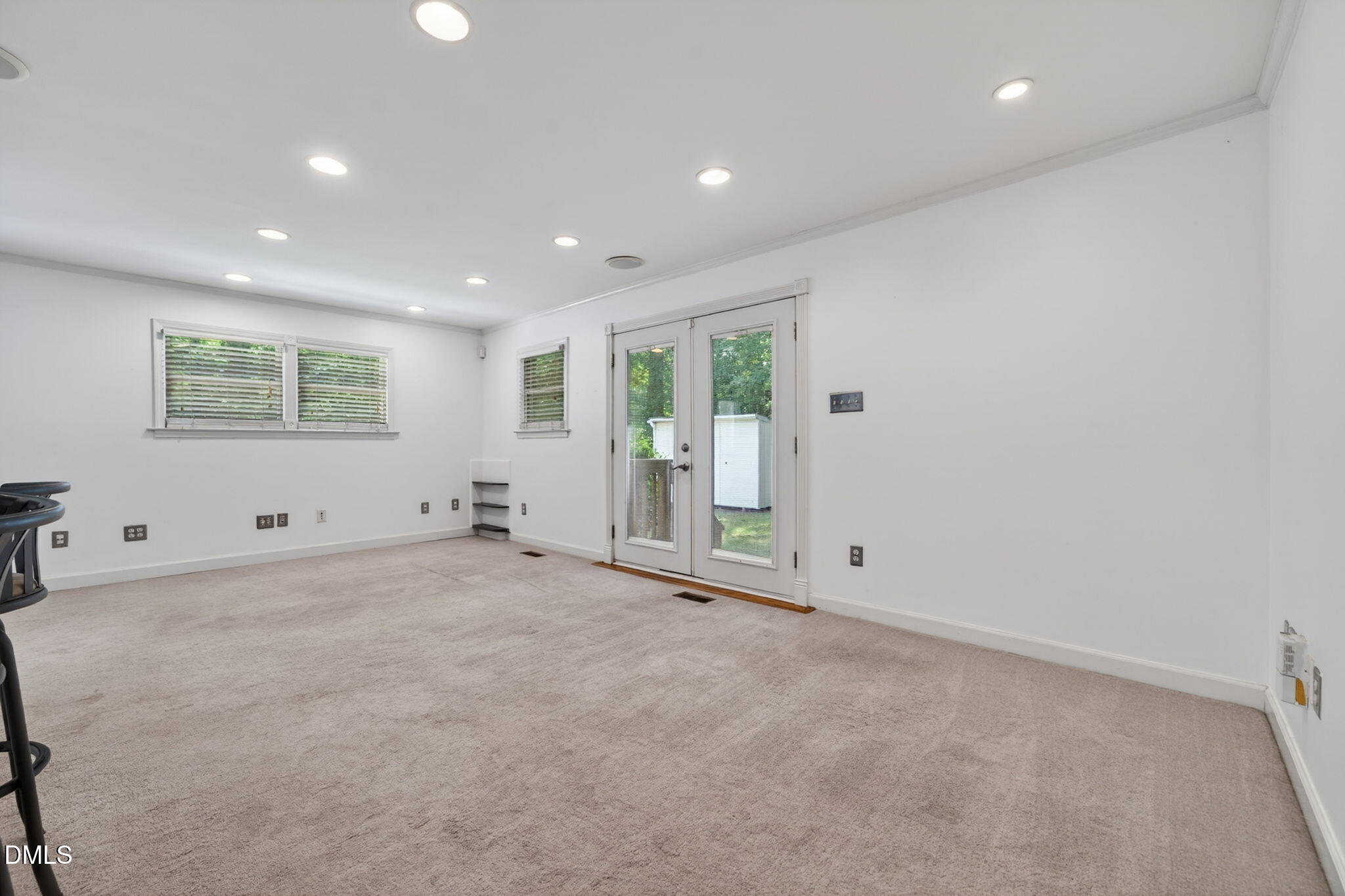 500 N King Charles Road Property Photo 14