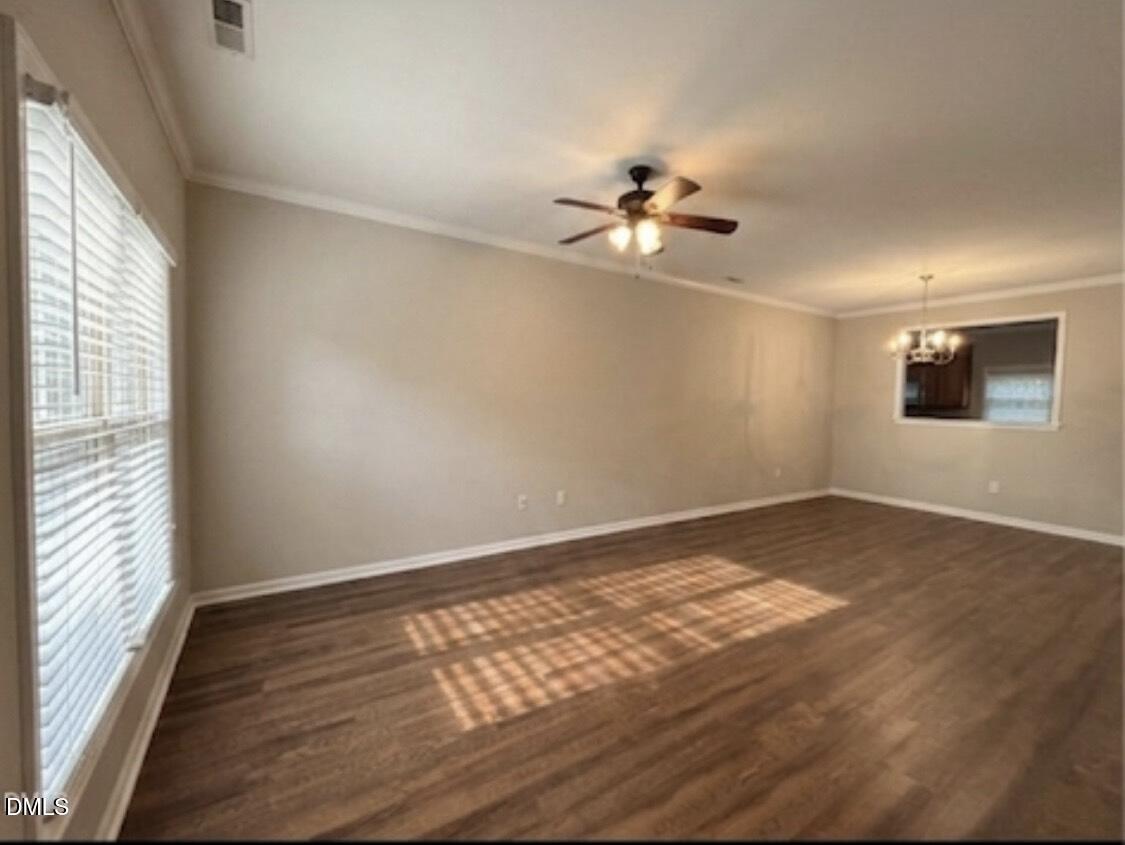 1008 Mica Lamp Court Property Photo 3