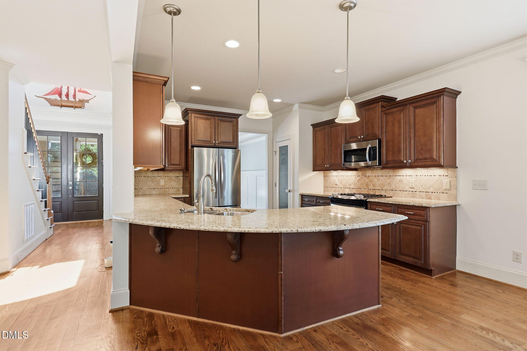 4505 Heritage Gates Drive Property Photo 8