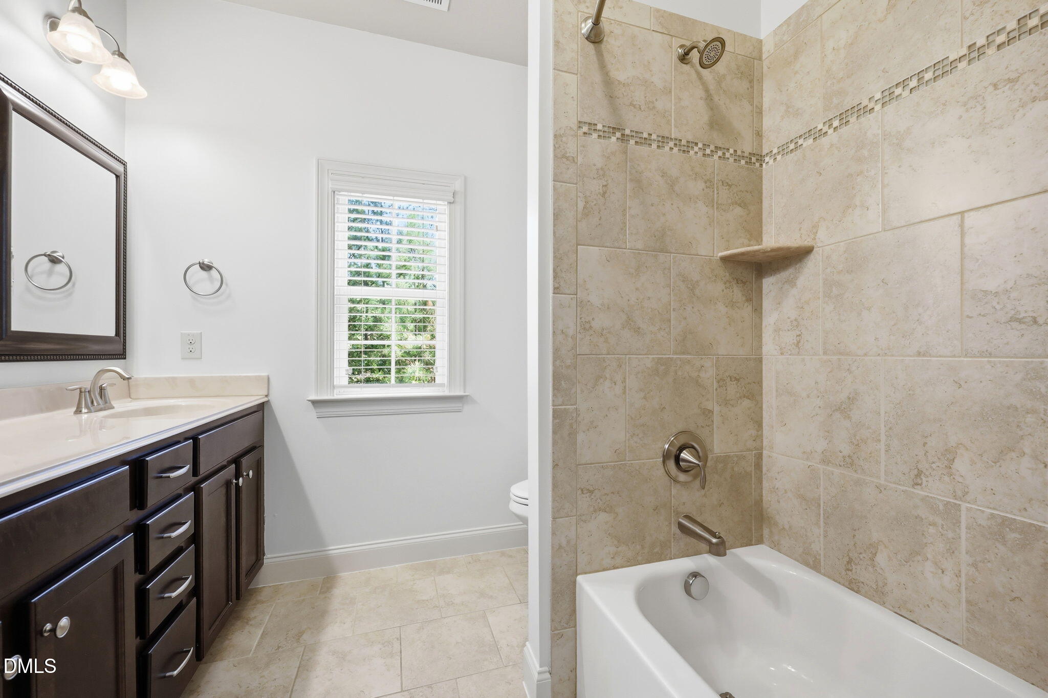 4505 Heritage Gates Drive Property Photo 19