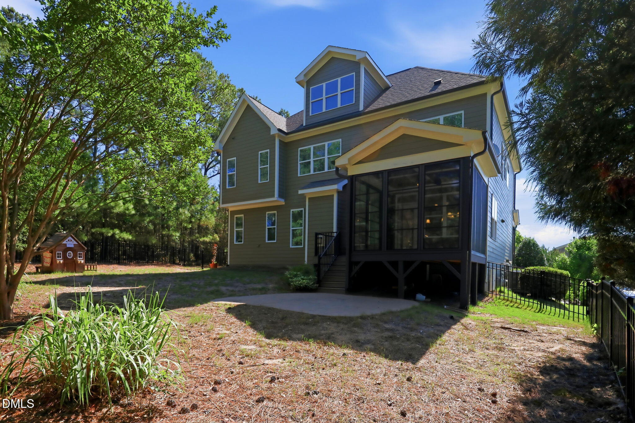 4505 Heritage Gates Drive Property Photo 33