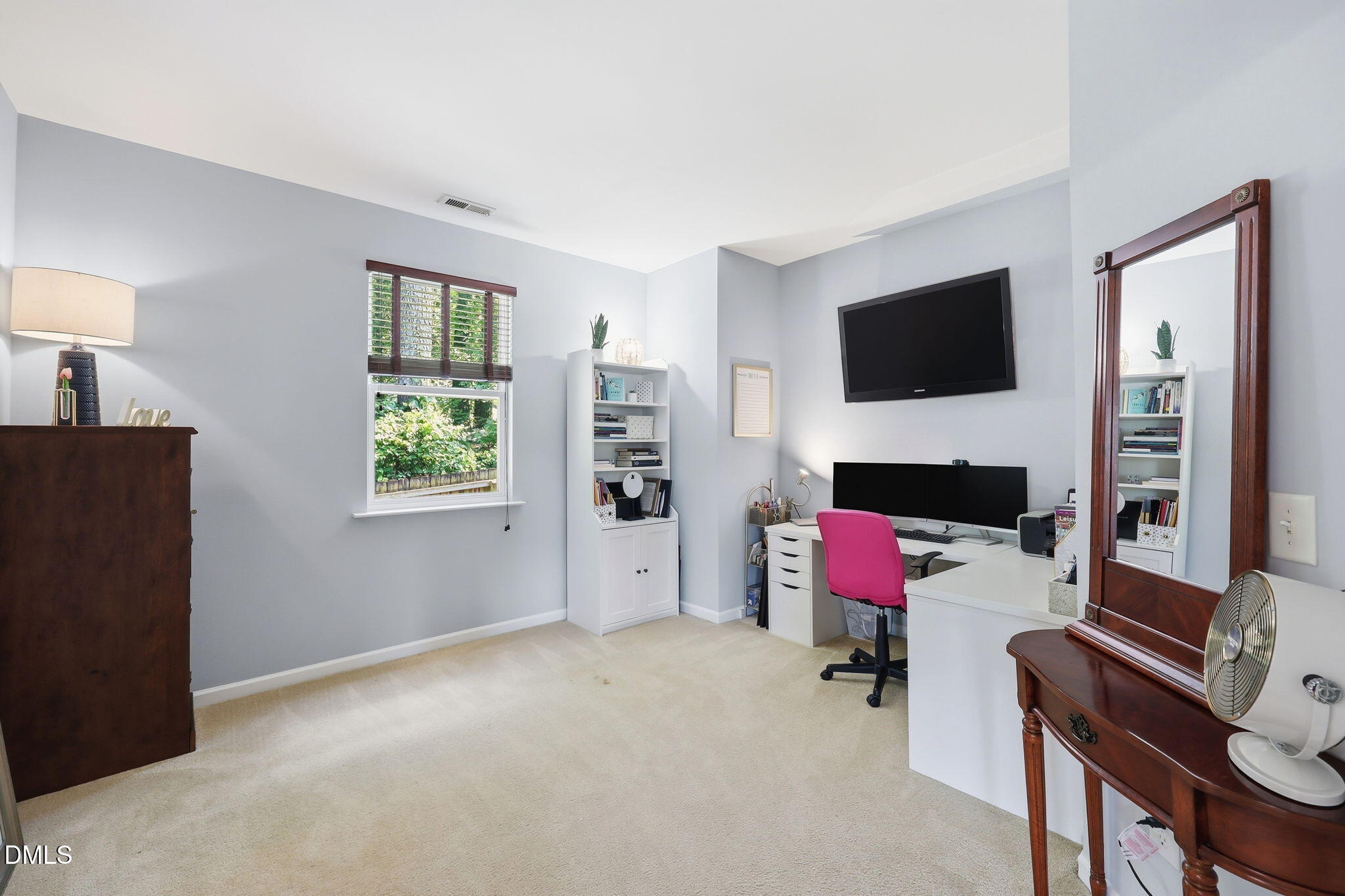 5702 Orchard Beach Lane Property Photo 10