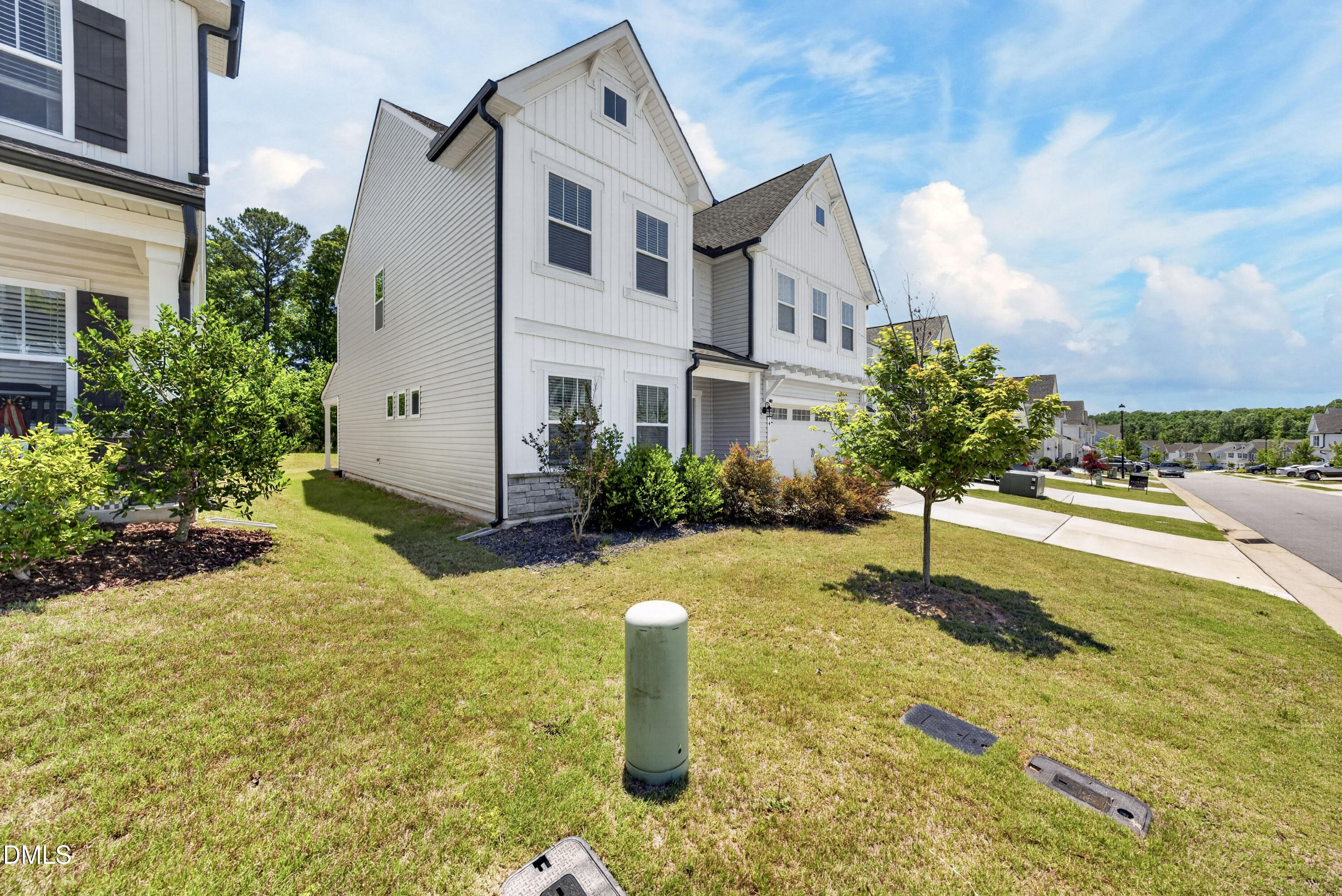 114 Curling Creek Drive Property Photo 3