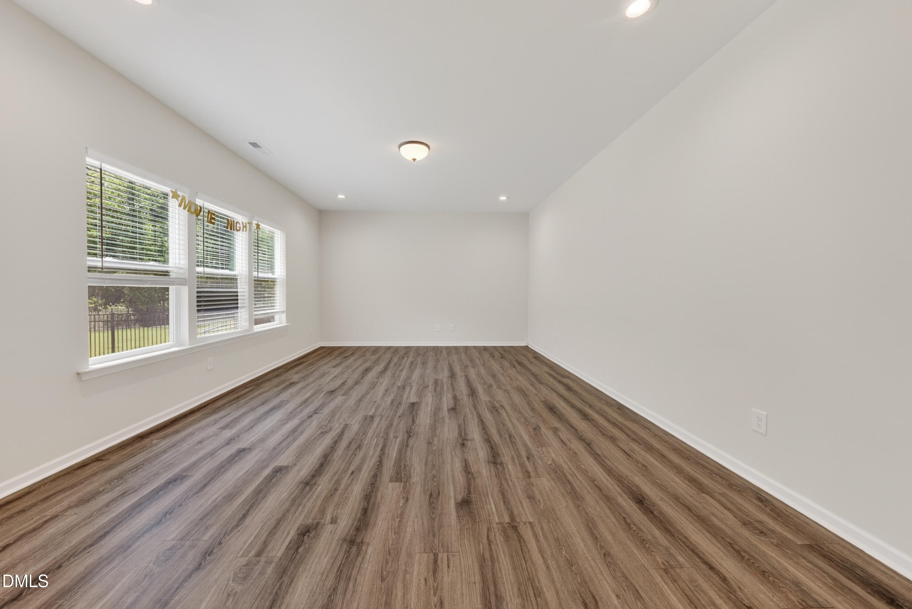 114 Curling Creek Drive Property Photo 29