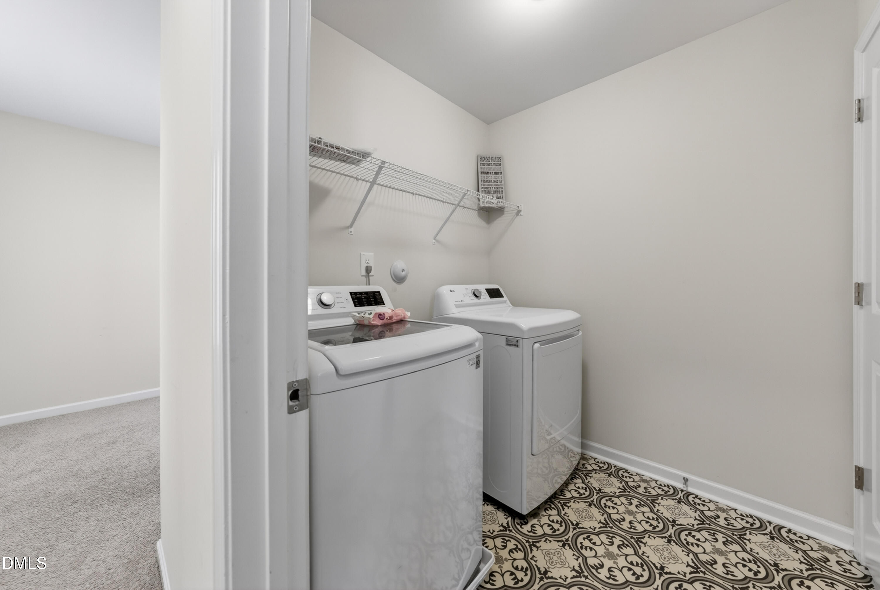 114 Curling Creek Drive Property Photo 40