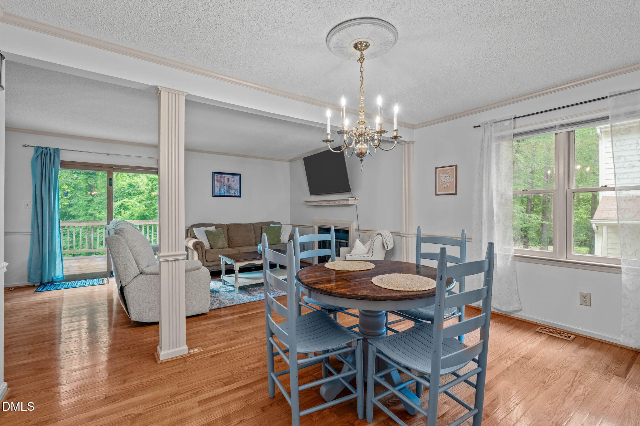 6539 English Oaks Drive Property Photo 8