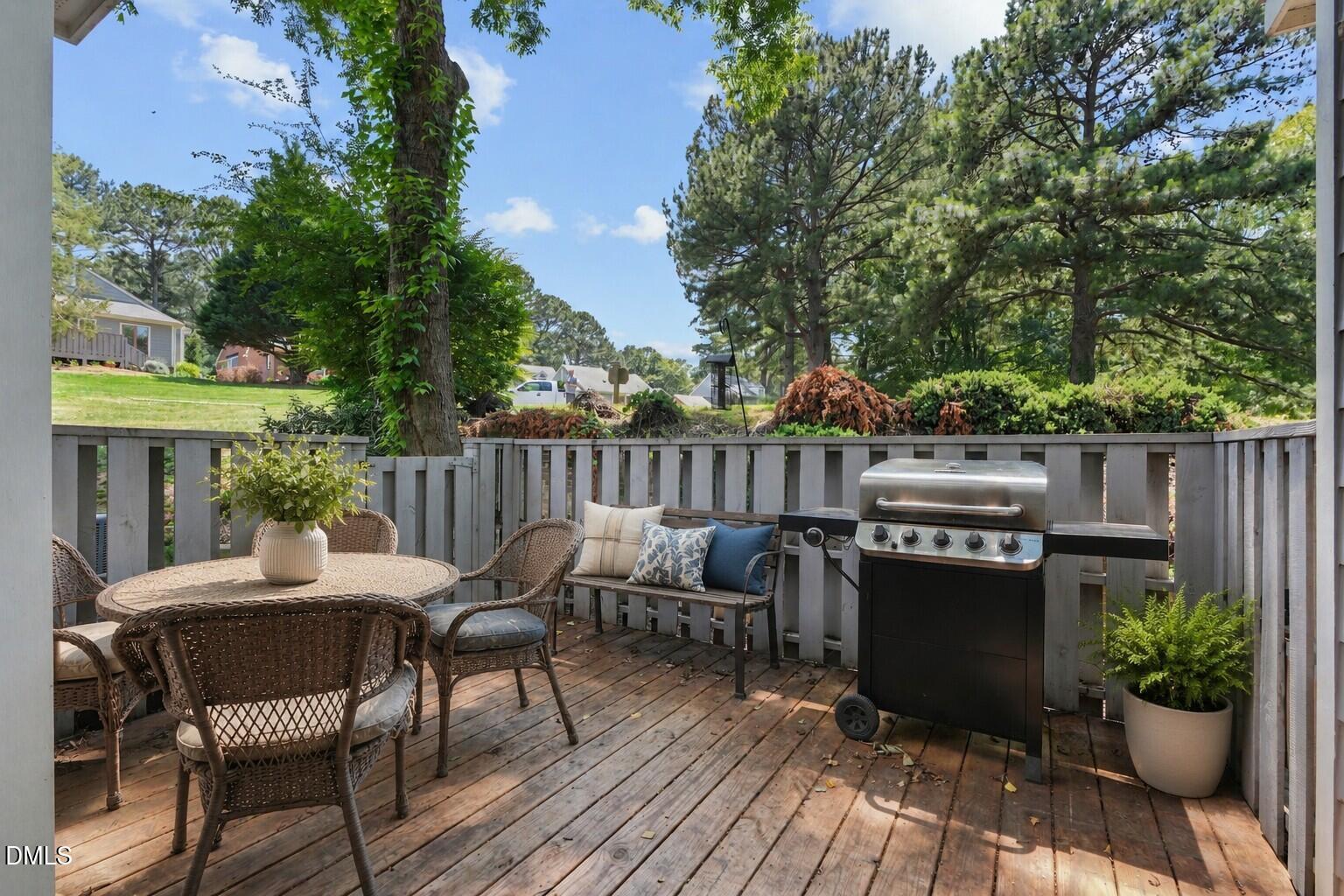 118 Clancy Circle Property Photo 6