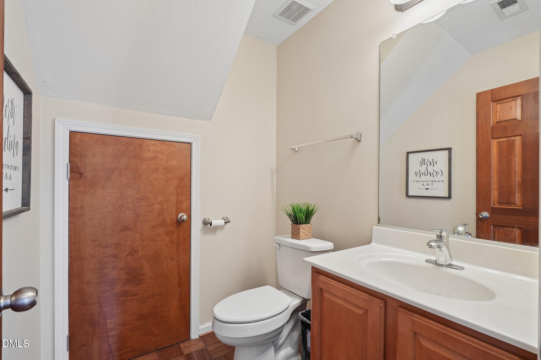 118 Clancy Circle Property Photo 16