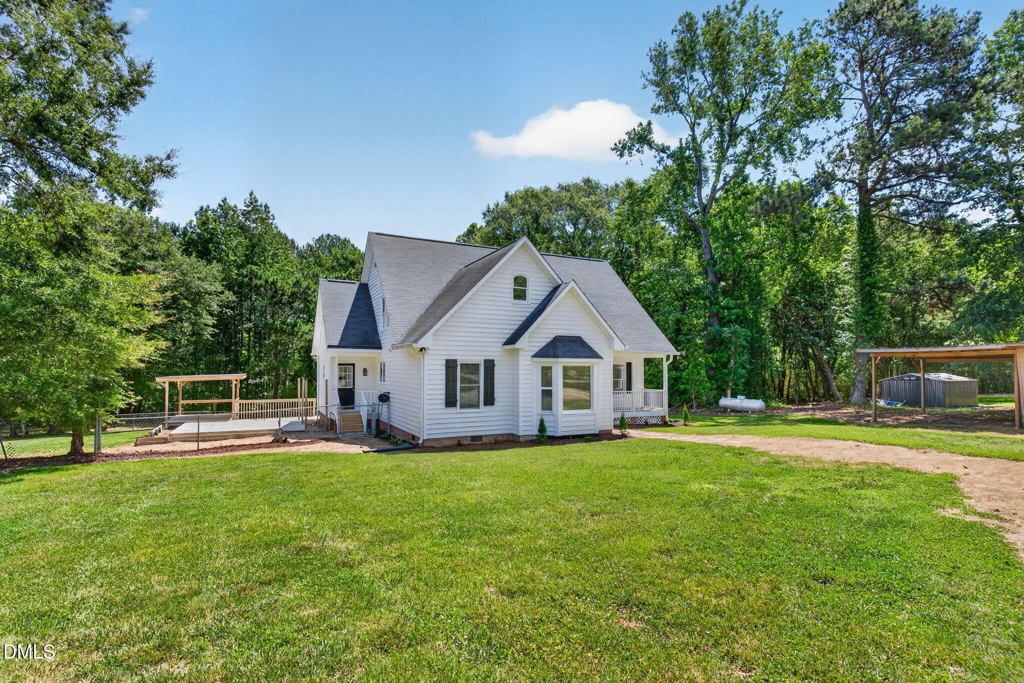 5917 Rock Service Station Road Property Photo 4