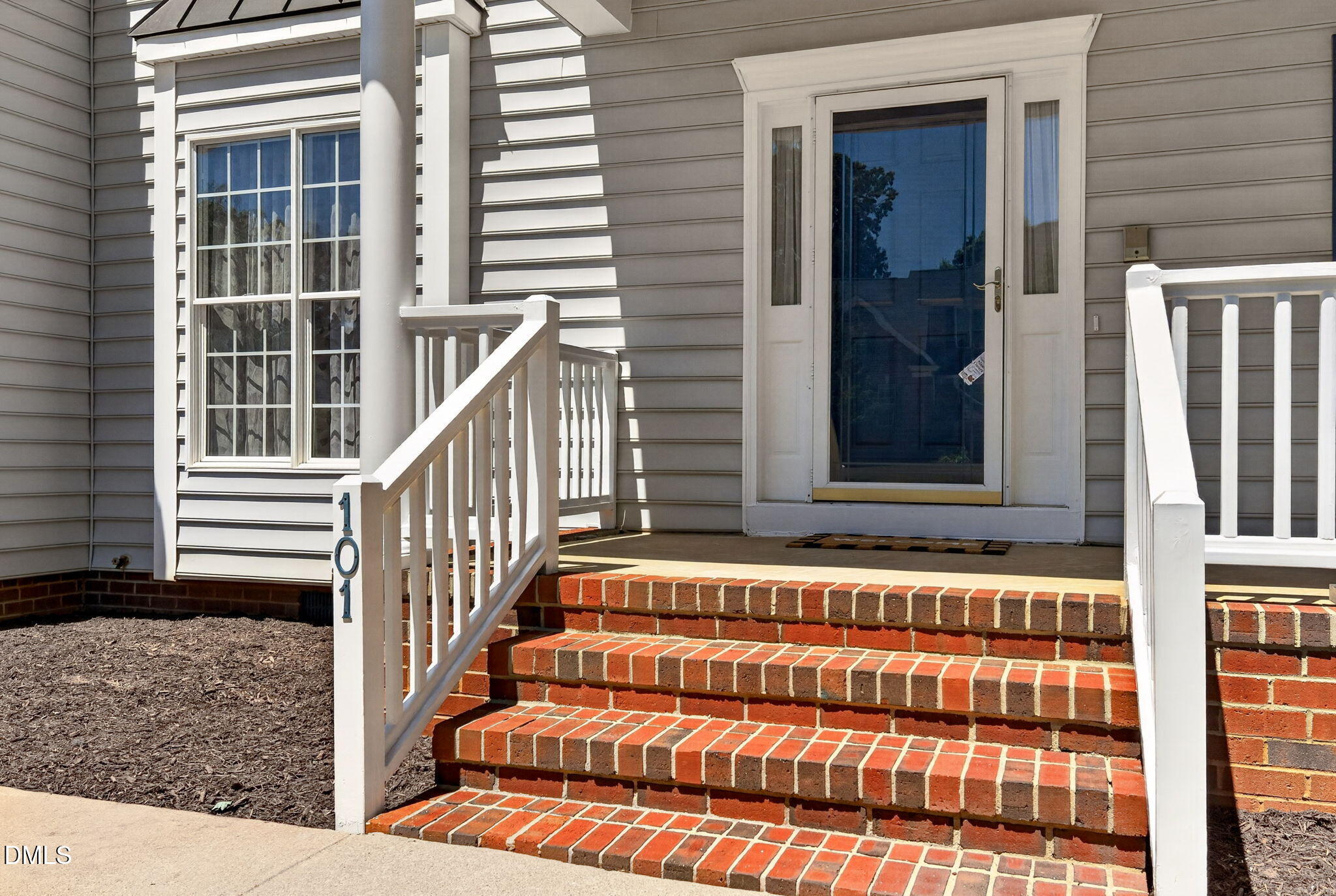 101 Greygate Place Property Photo 2