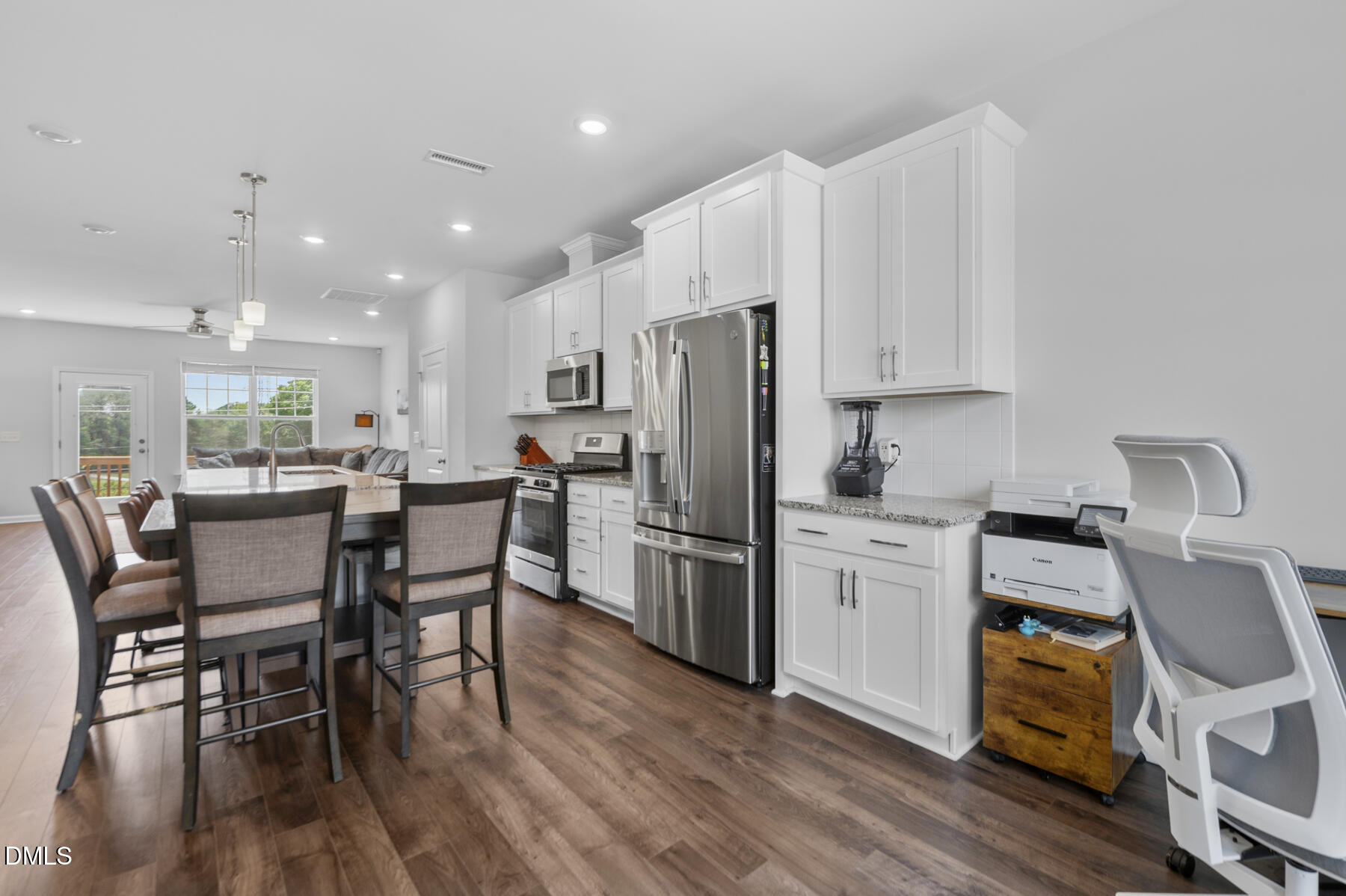 2102 Enrichment Way Property Photo 12