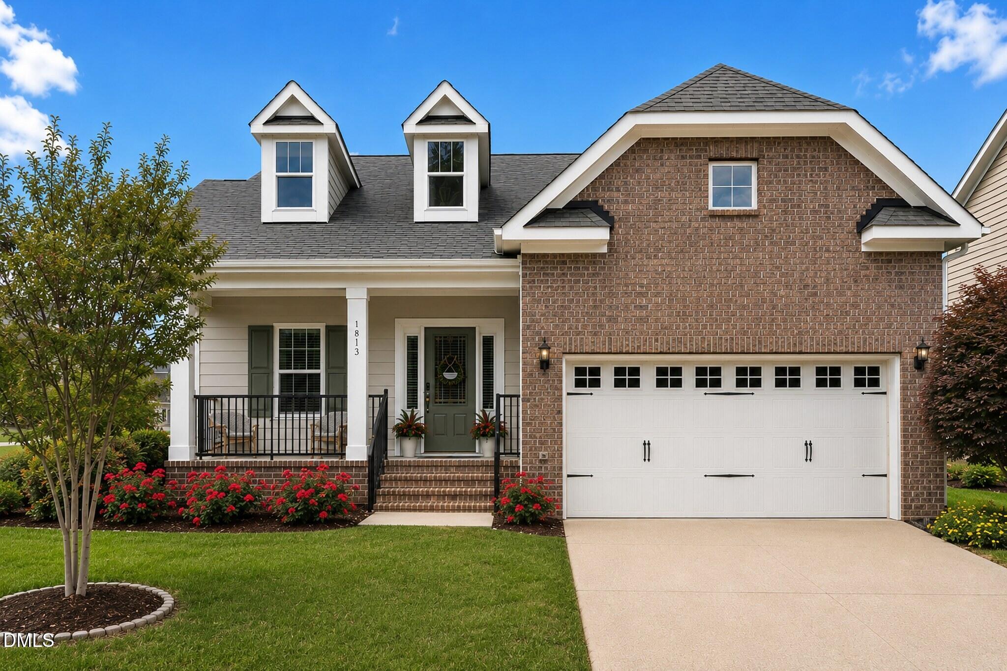 1813 Knights Crest Way Property Photo 1