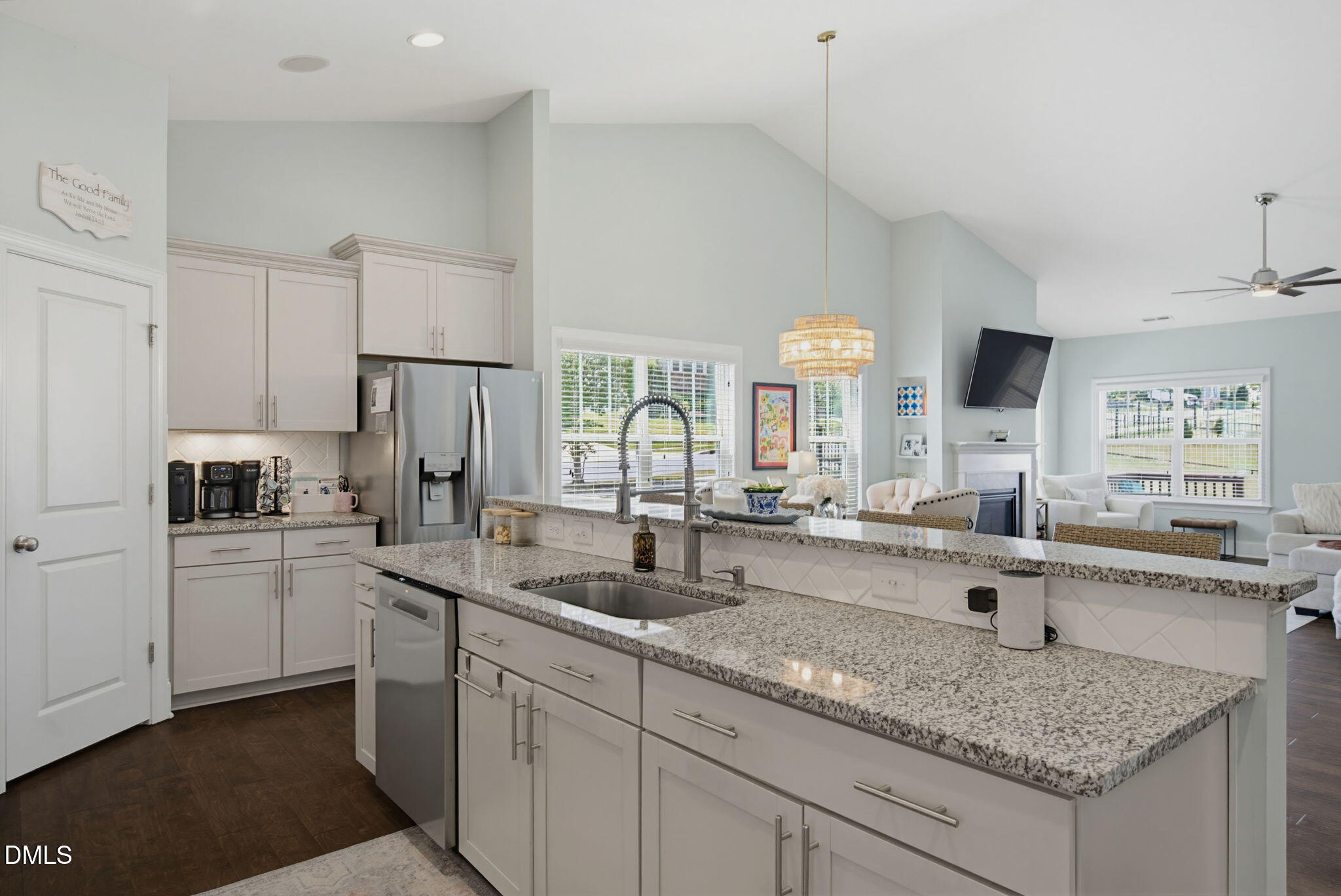 1813 Knights Crest Way Property Photo 11