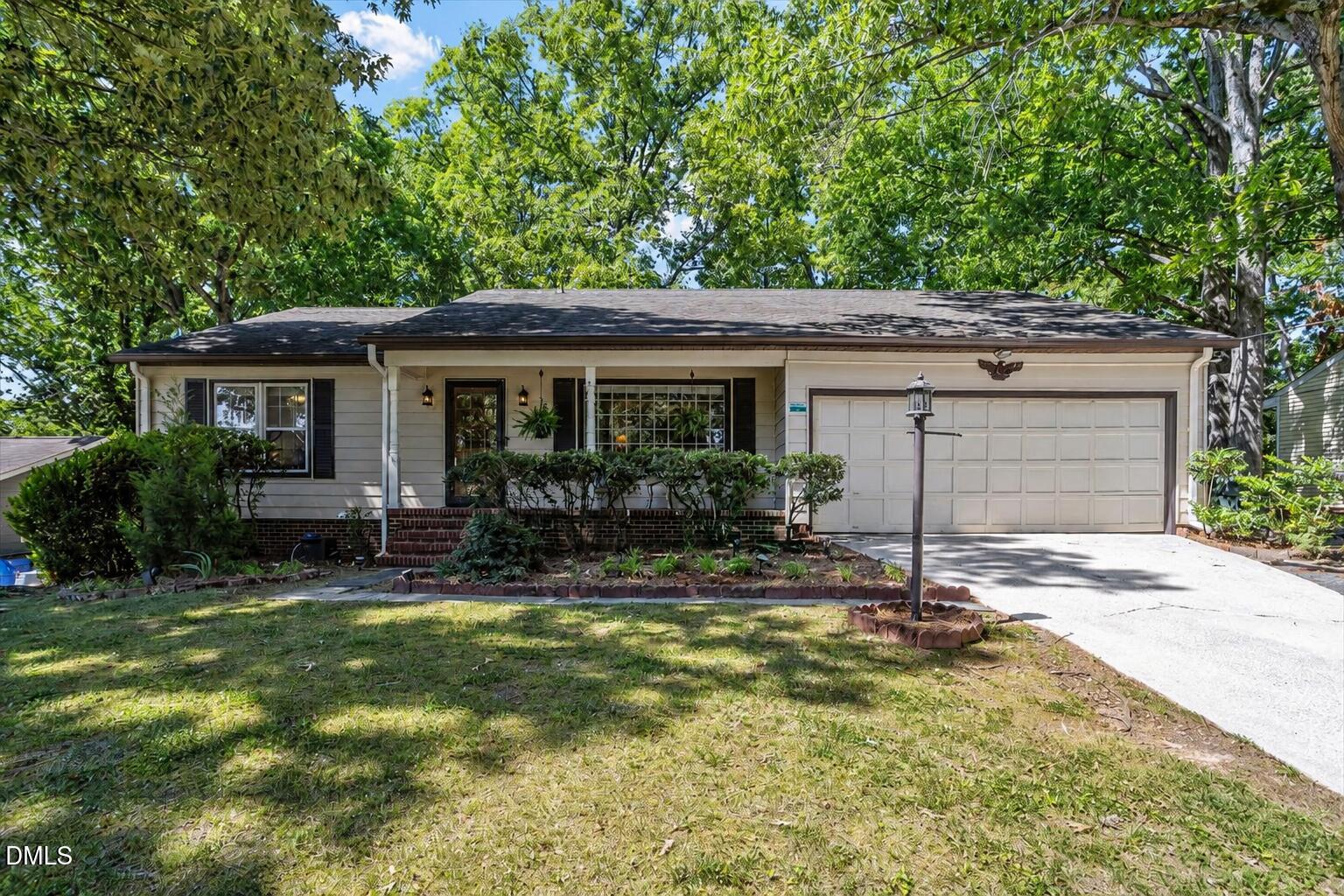 5520 Newberry Drive Property Photo 1