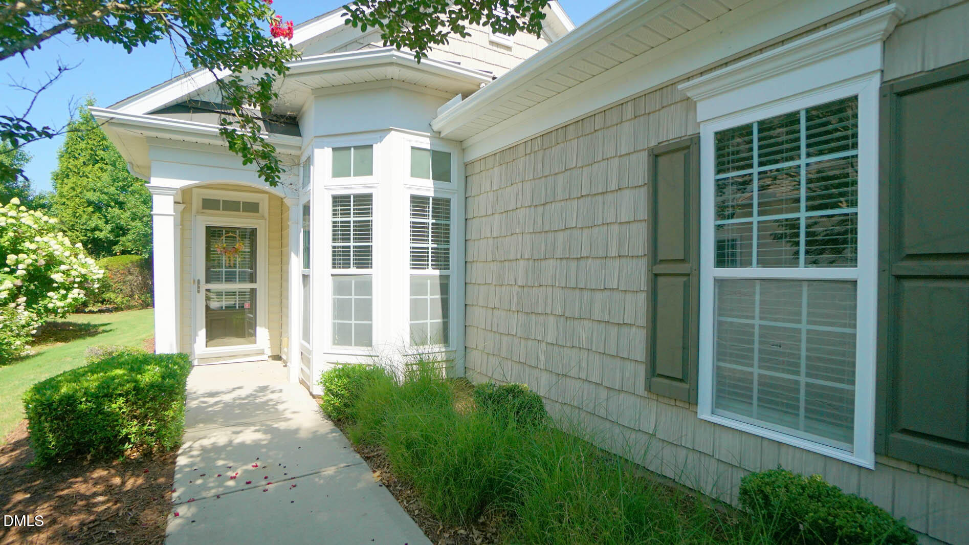 542 Tomkins Loop Property Photo 1