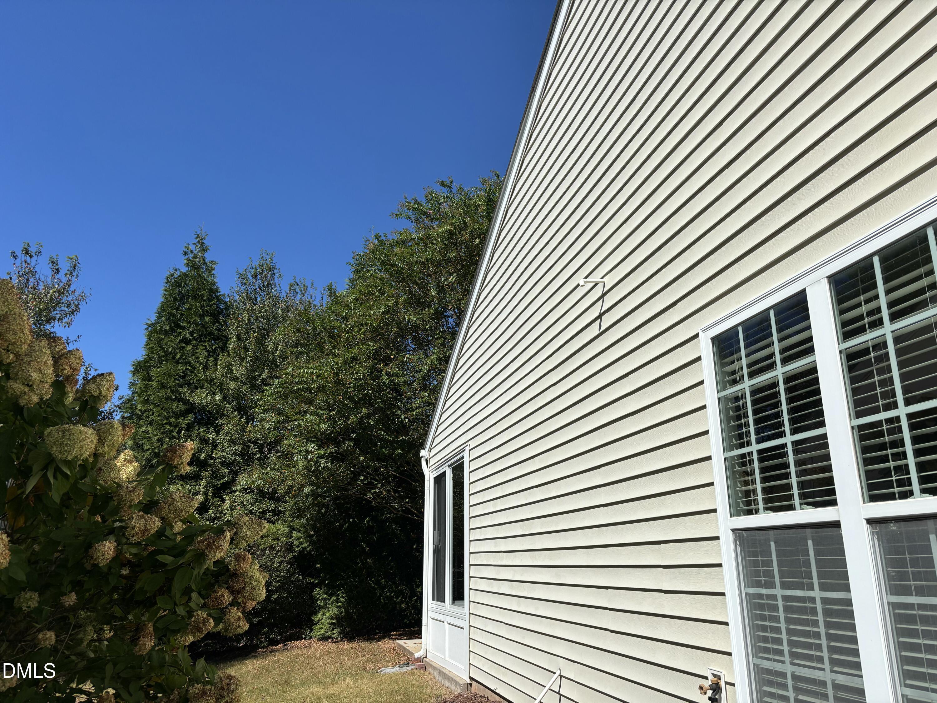 542 Tomkins Loop Property Photo 23