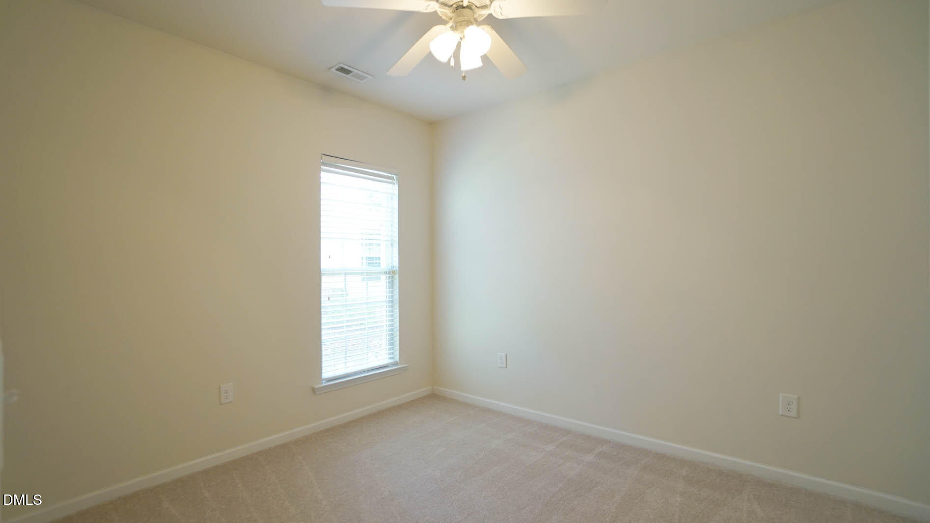 542 Tomkins Loop Property Photo 91