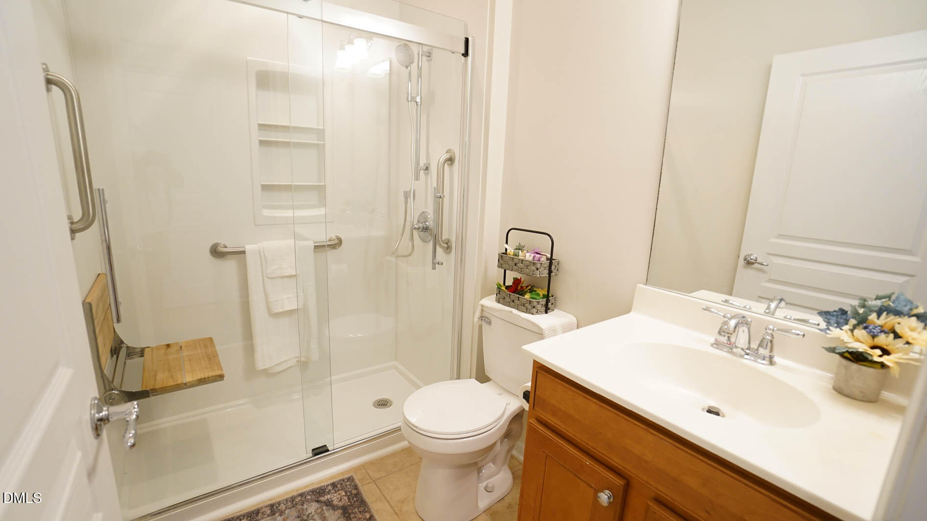 542 Tomkins Loop Property Photo 97