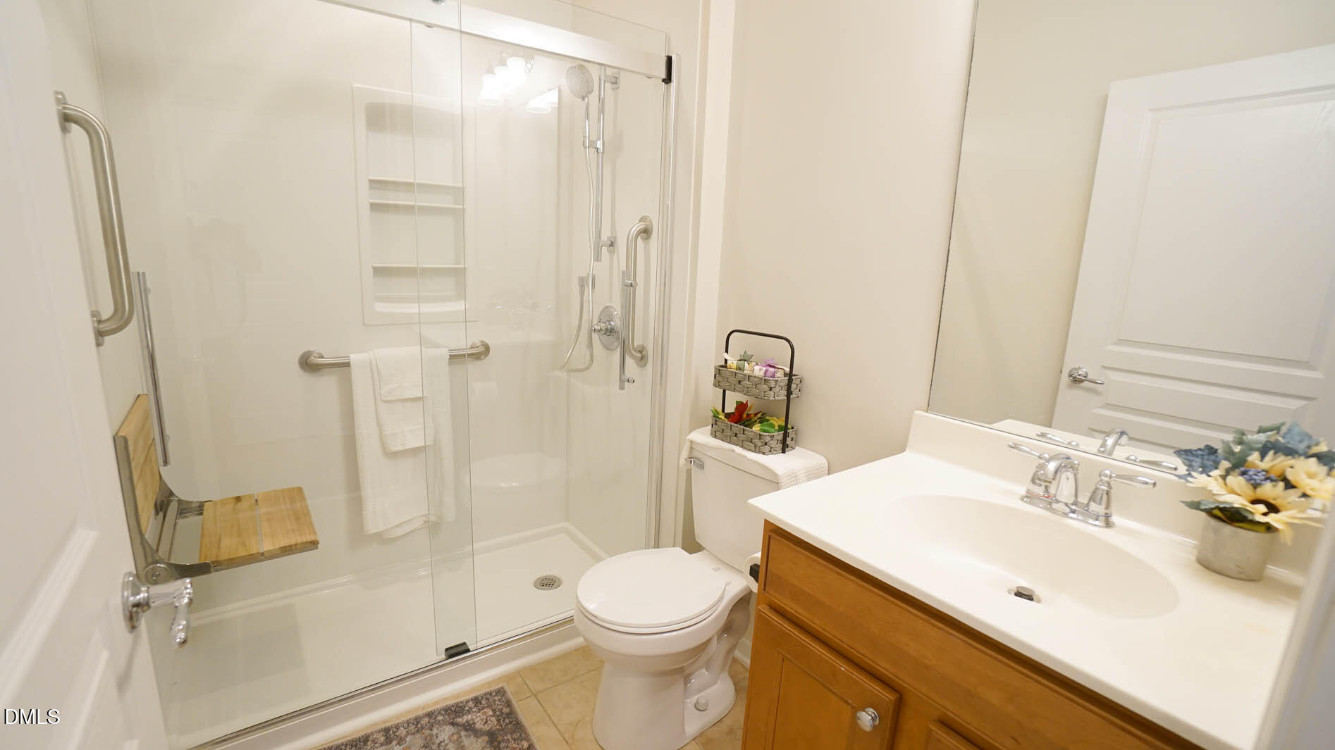 542 Tomkins Loop Property Photo 98