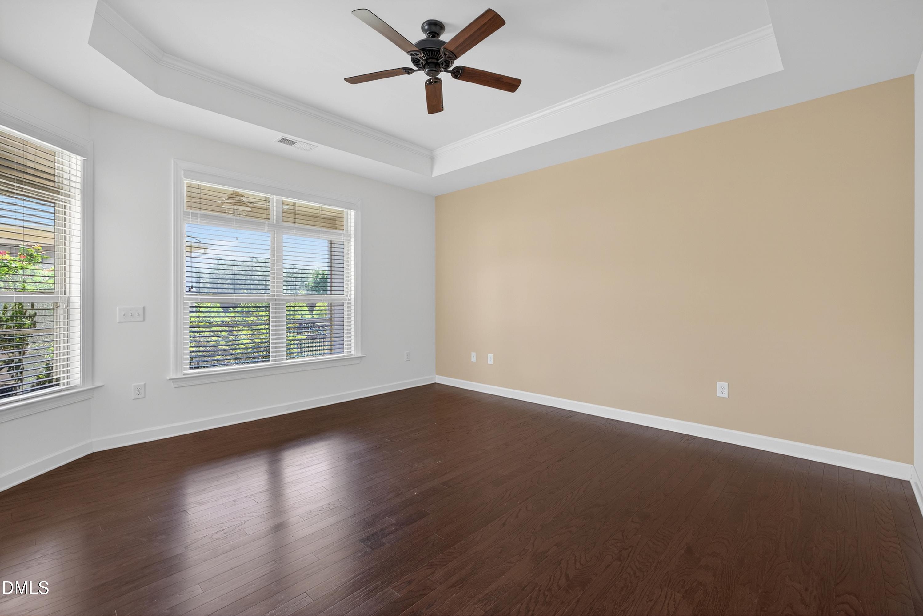 1512 Fountainview Drive Property Photo 18