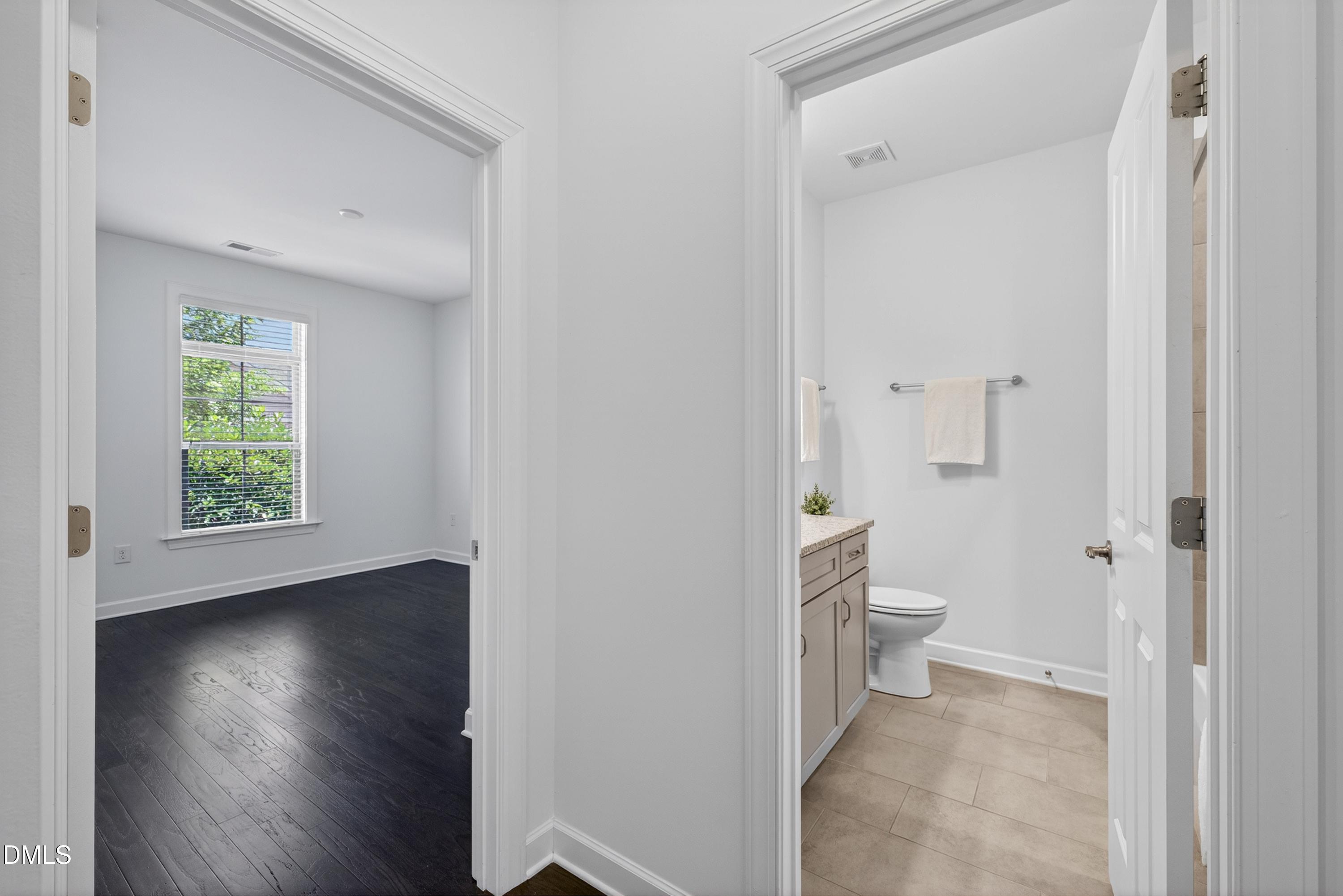 1512 Fountainview Drive Property Photo 25