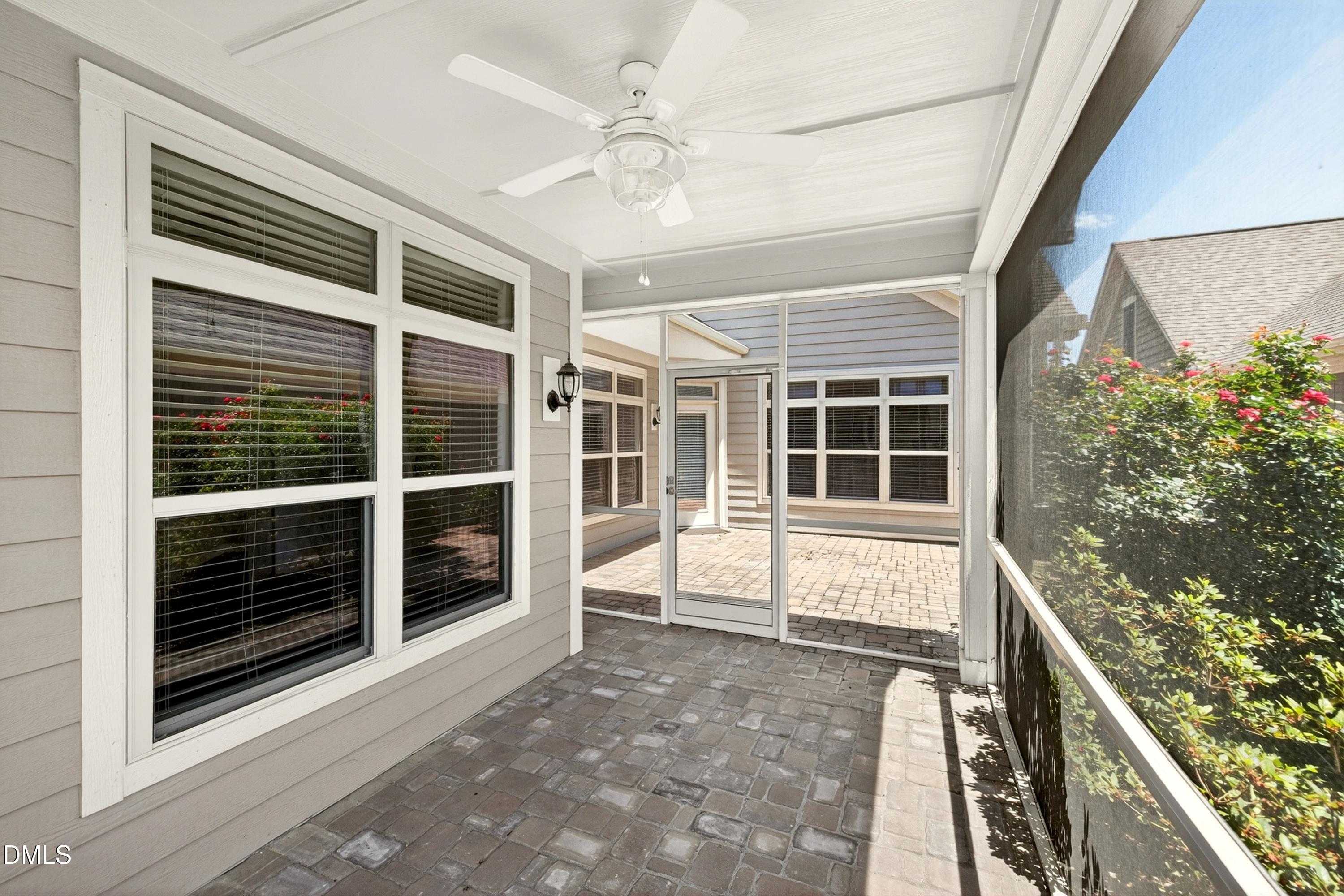 1512 Fountainview Drive Property Photo 34