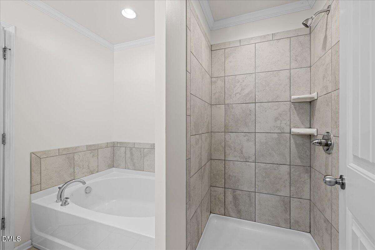 3834 Prince Noah Loop Property Photo 11