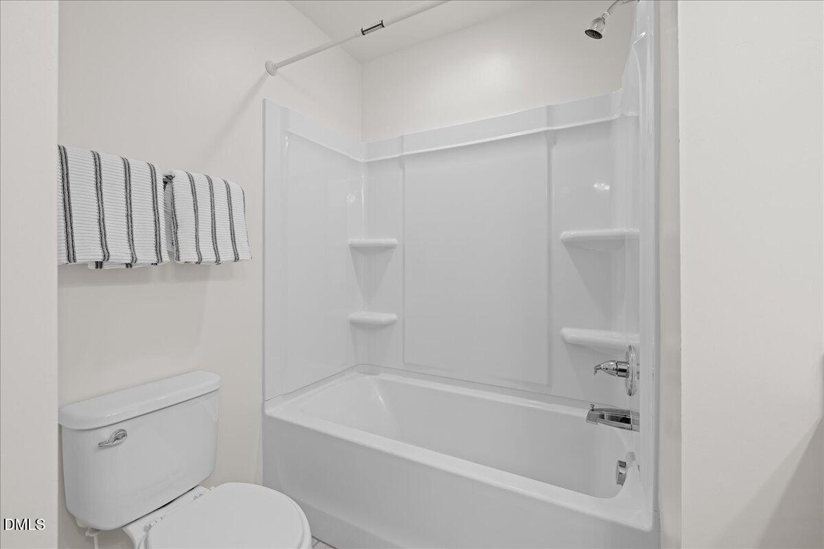 3834 Prince Noah Loop Property Photo 33